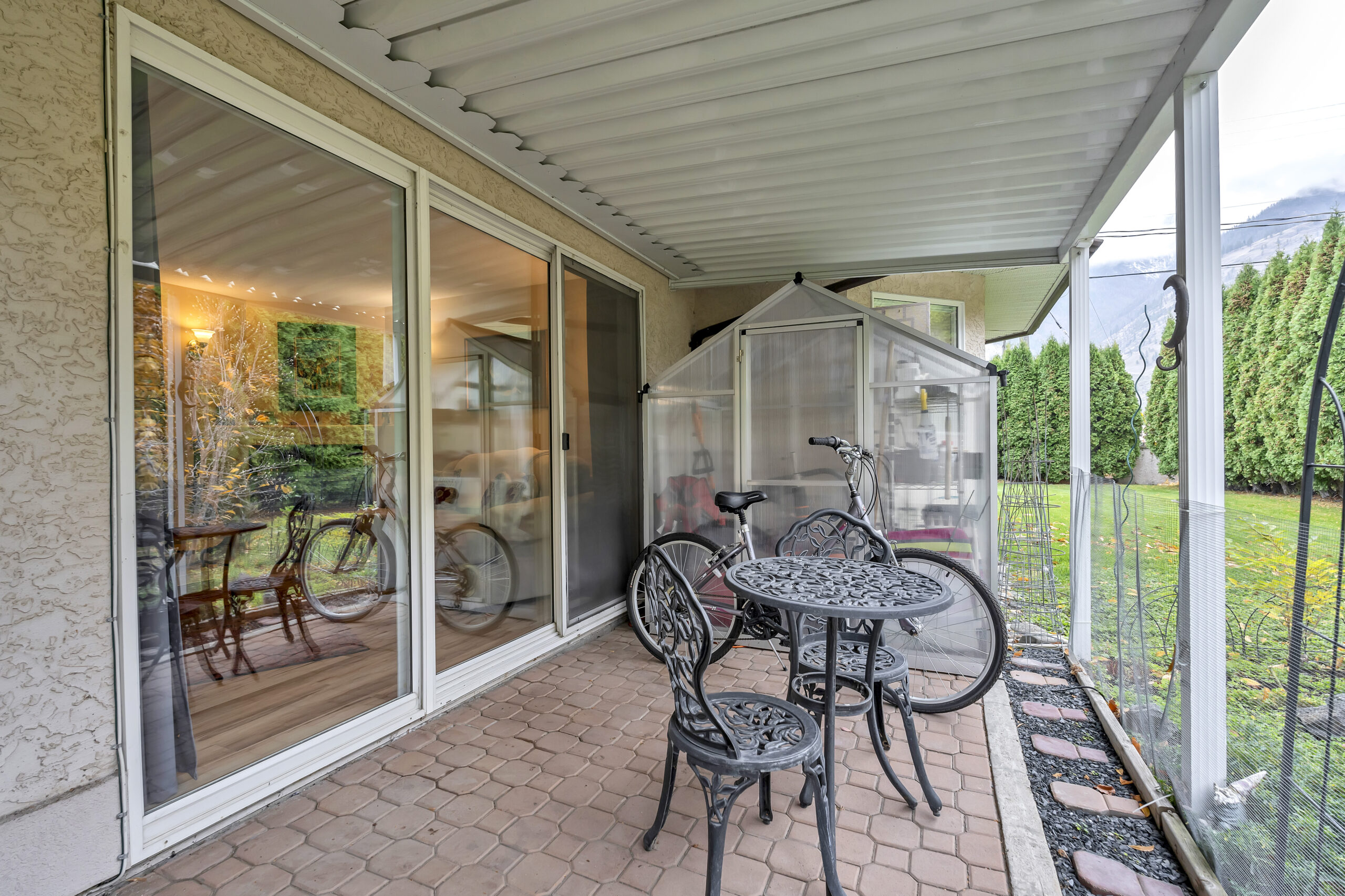 3038 Orchard Drive 2 Keremeos V0X 1N1