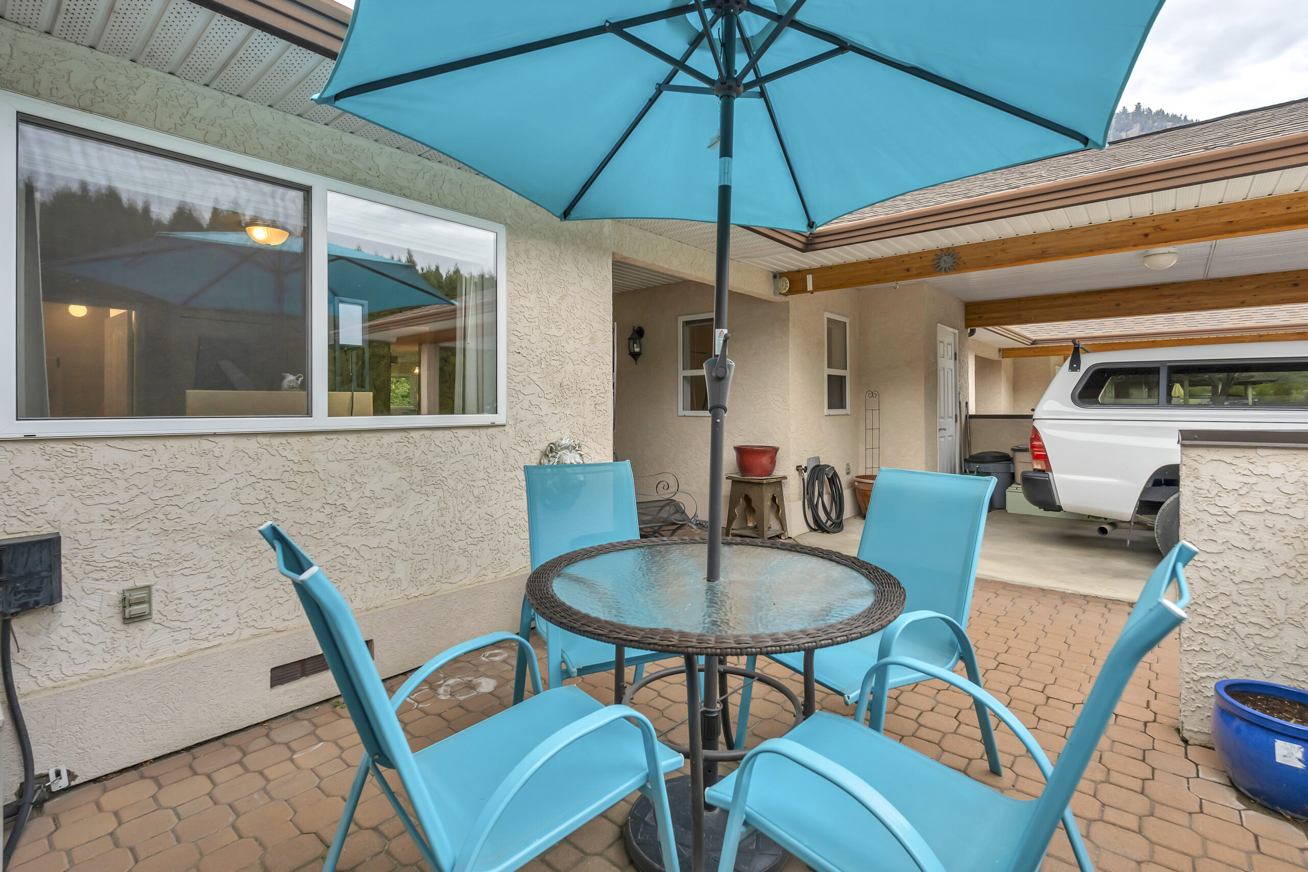 3038 Orchard Drive 2 Keremeos V0X 1N1