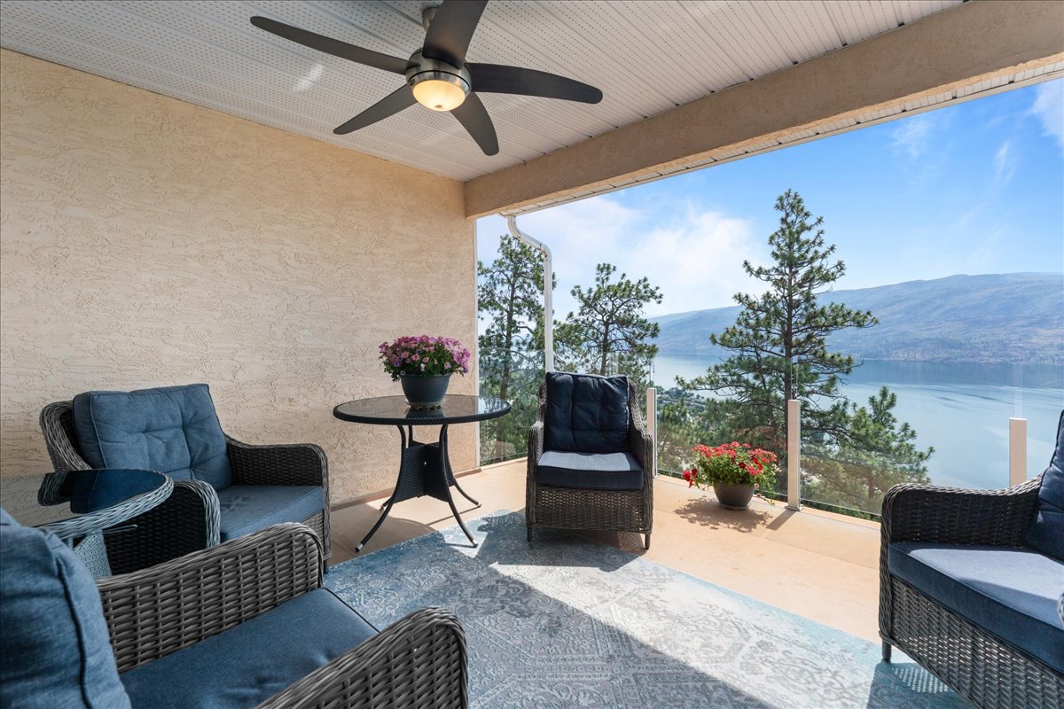 4470 Ponderosa Drive 201 Peachland V0H 1X5