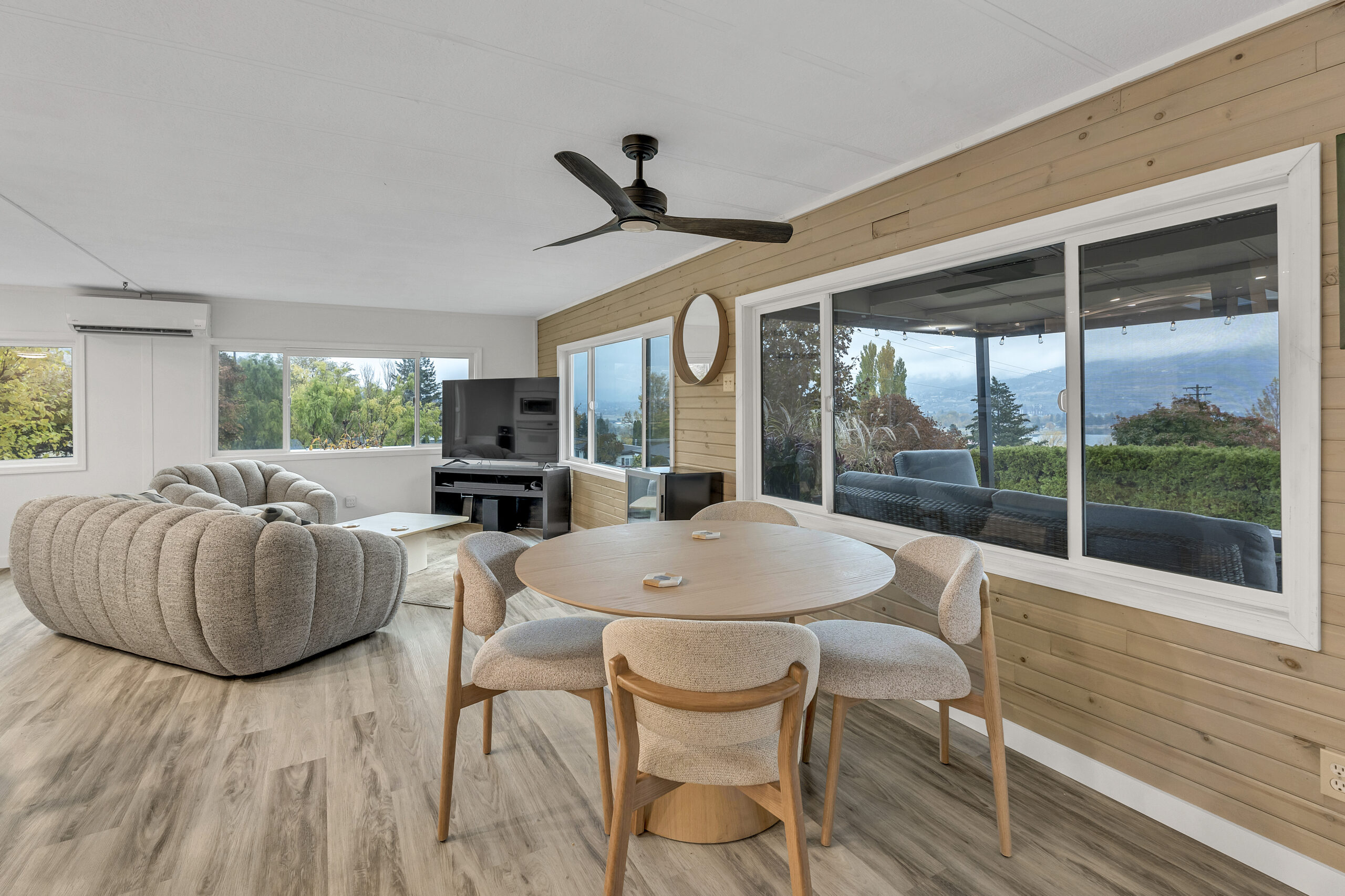 201 Highway 97 24 Penticton V2A 0E4