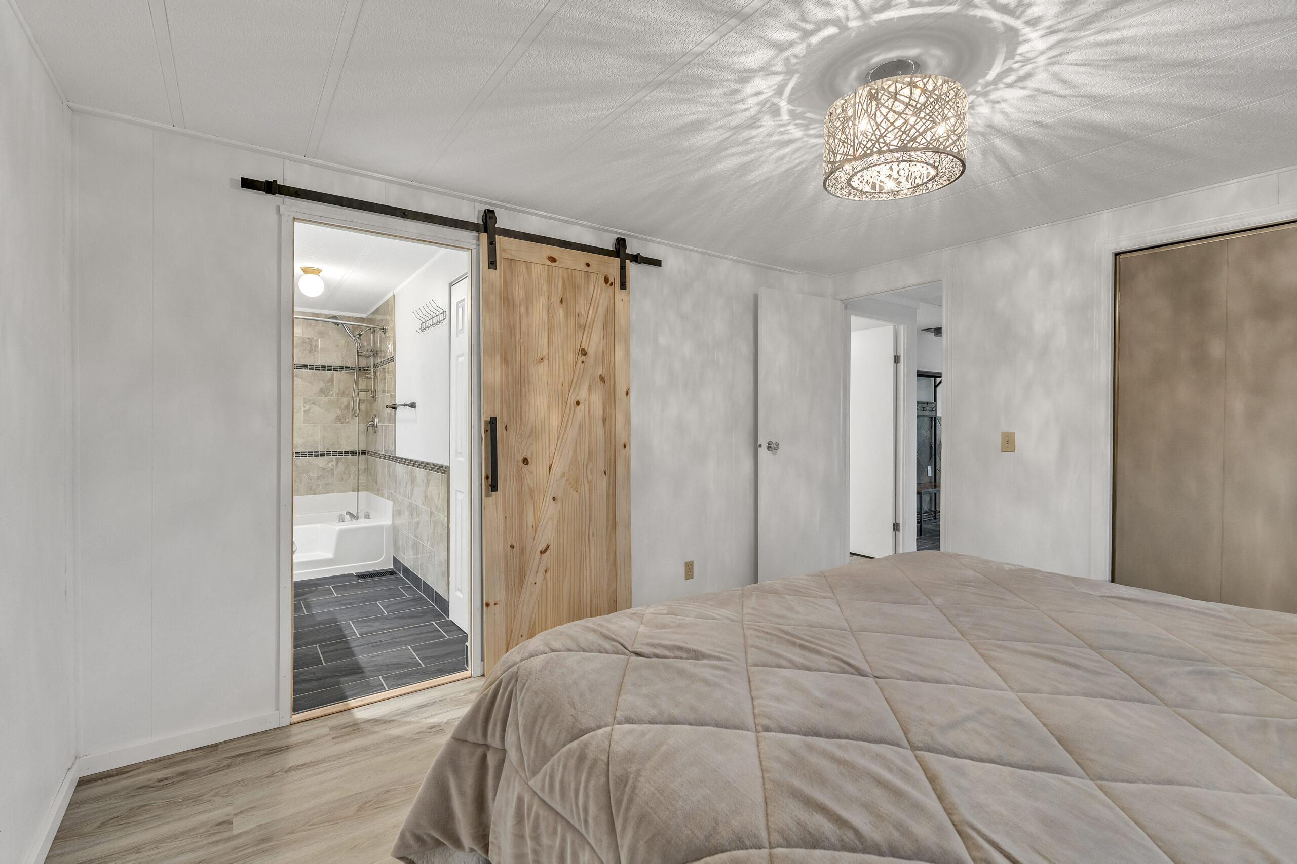 201 Highway 97 24 Penticton V2A 0E4