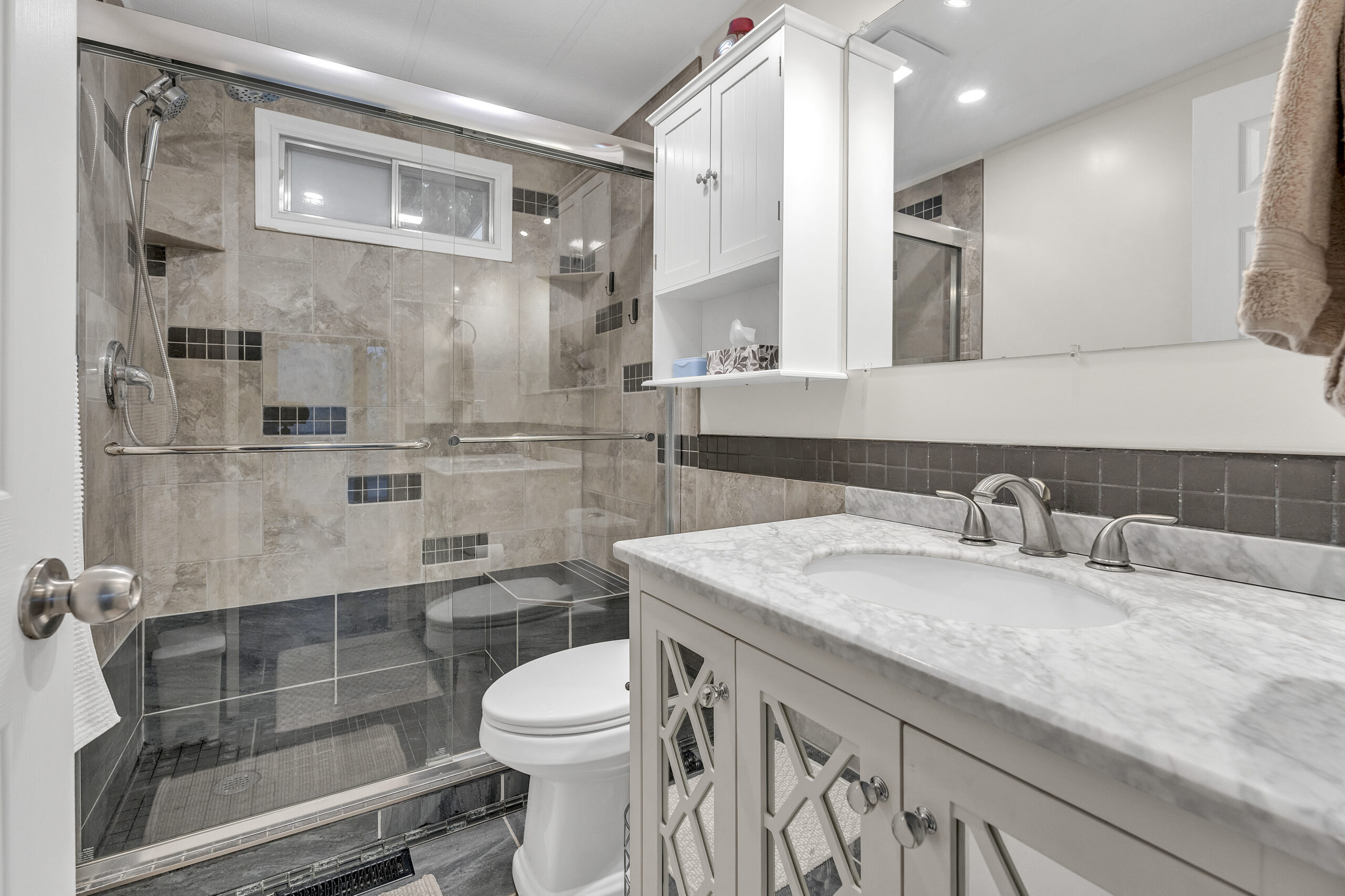 201 Highway 97 24 Penticton V2A 0E4