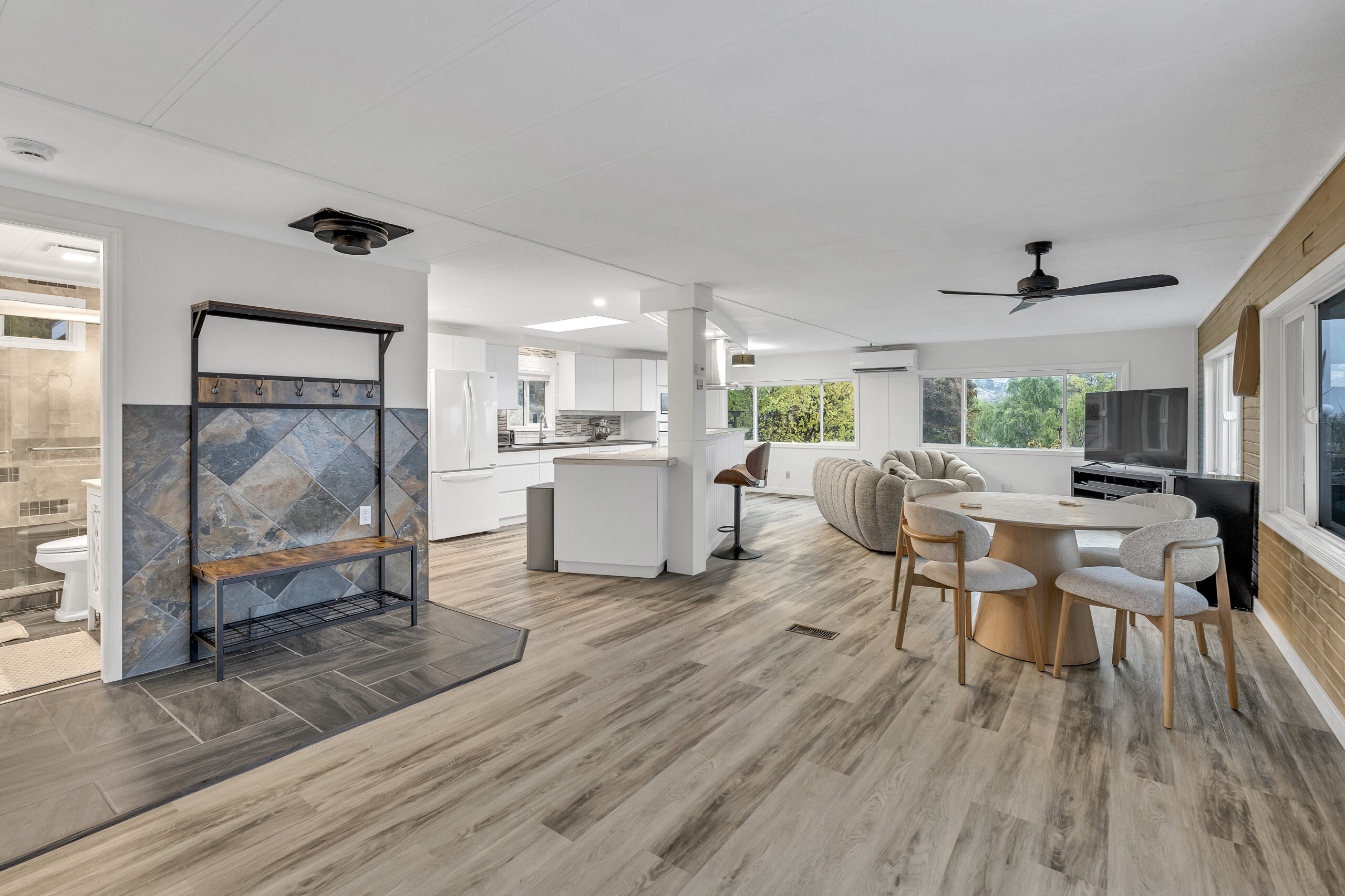 201 Highway 97 24 Penticton V2A 0E4