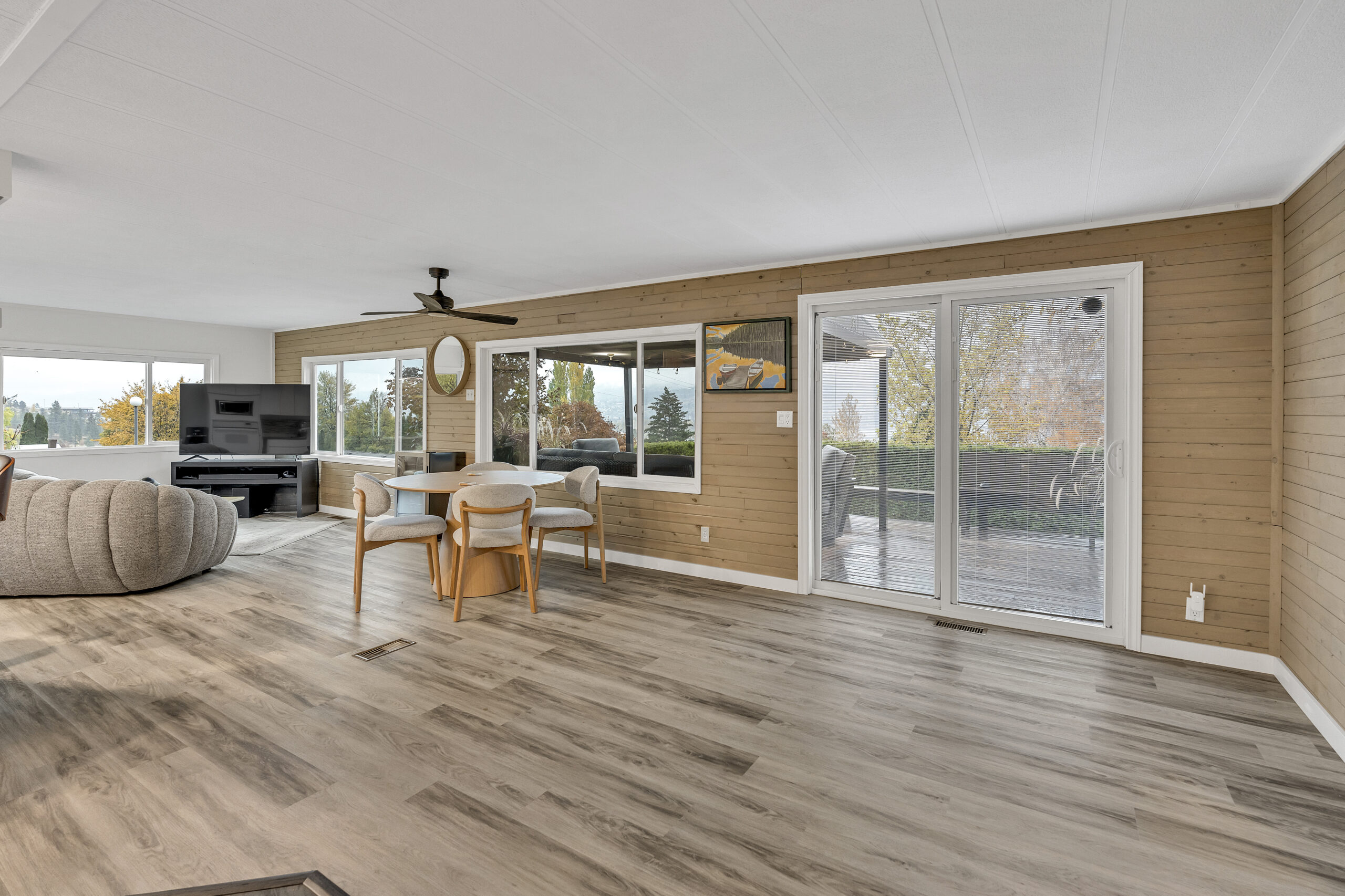 201 Highway 97 24 Penticton V2A 0E4