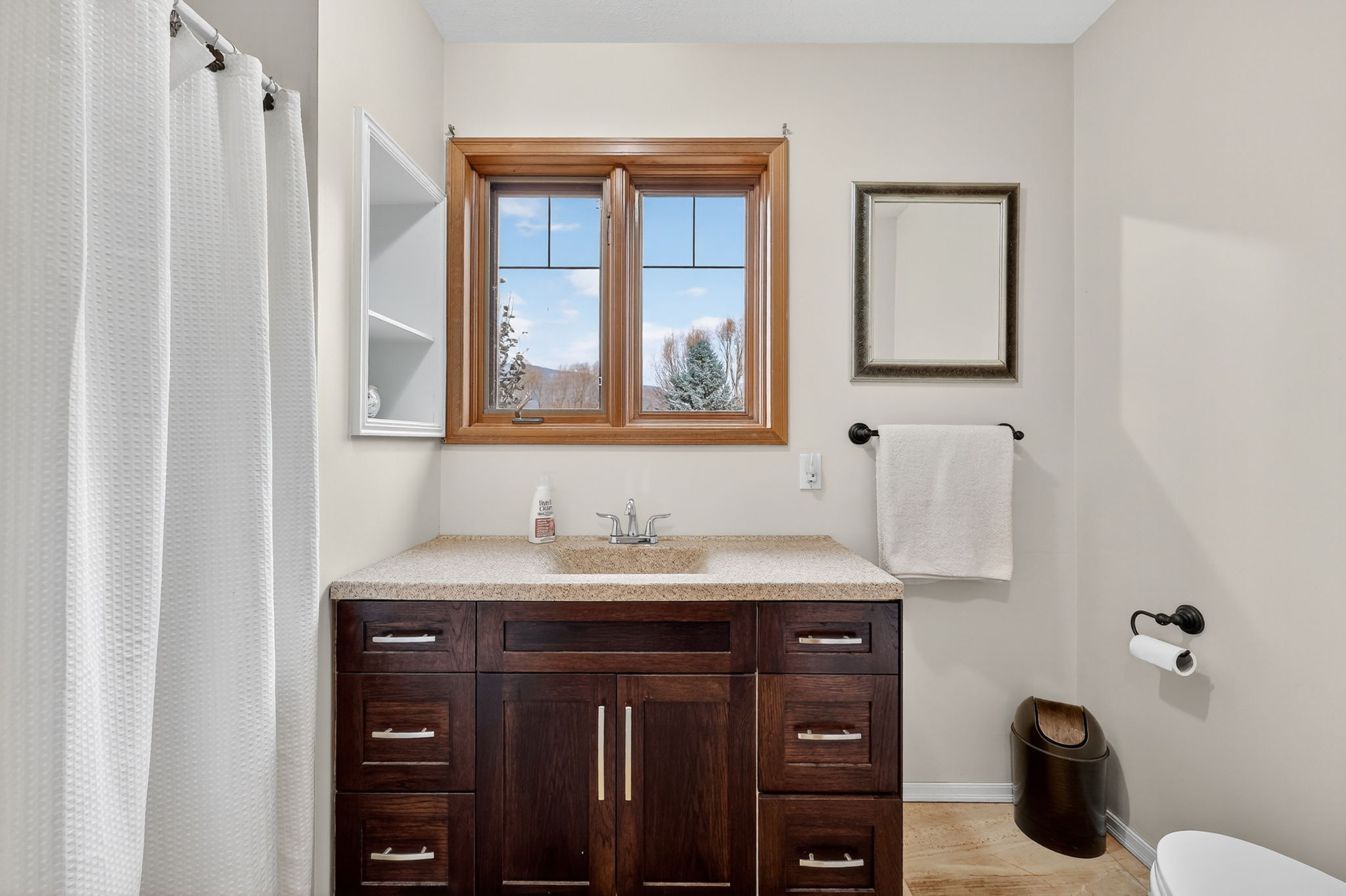 3194 Johnson Road Salmon Arm V1E 3E6