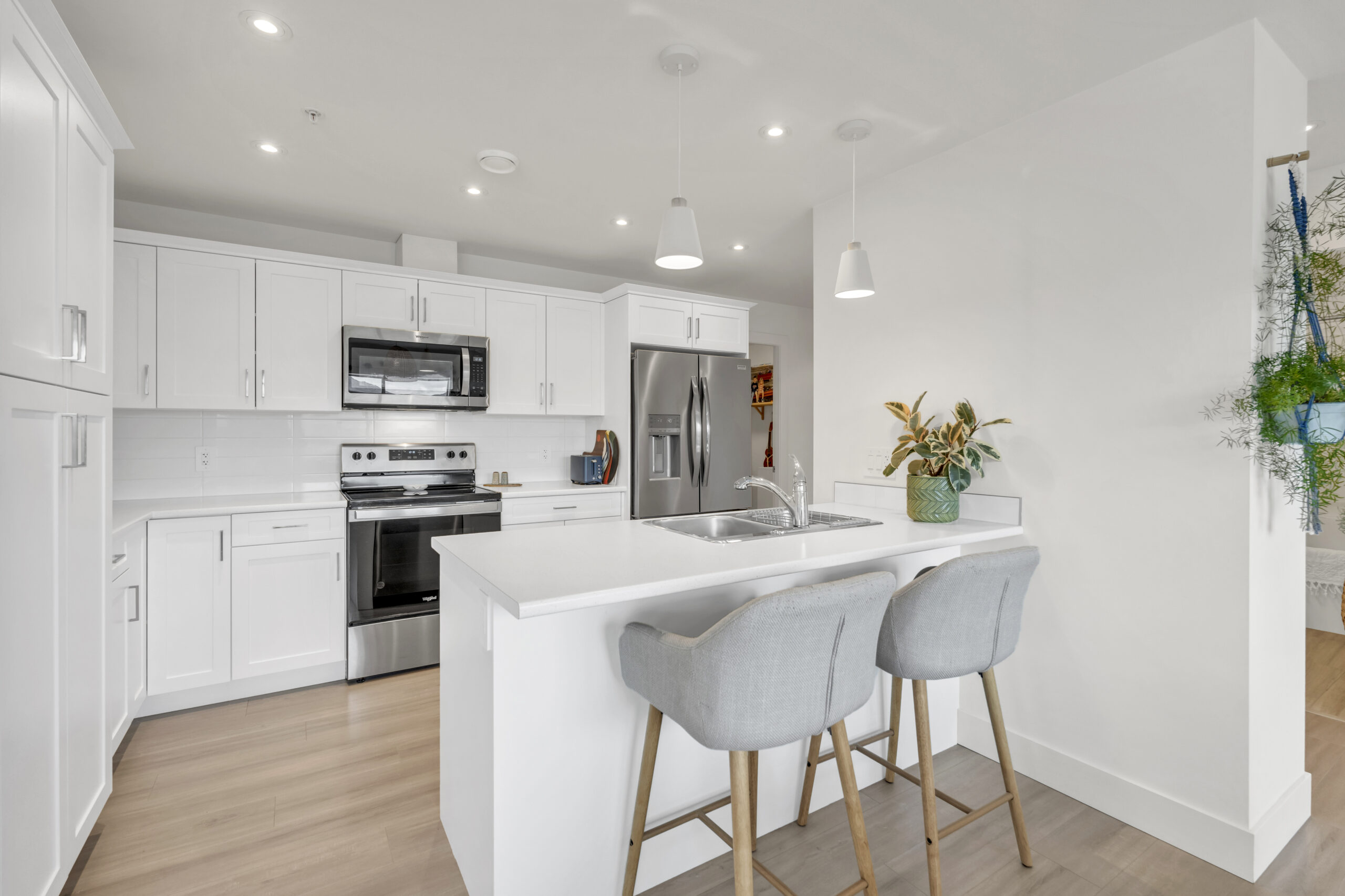 3362 Skaha Lake Road 401 Penticton V2A 6G4