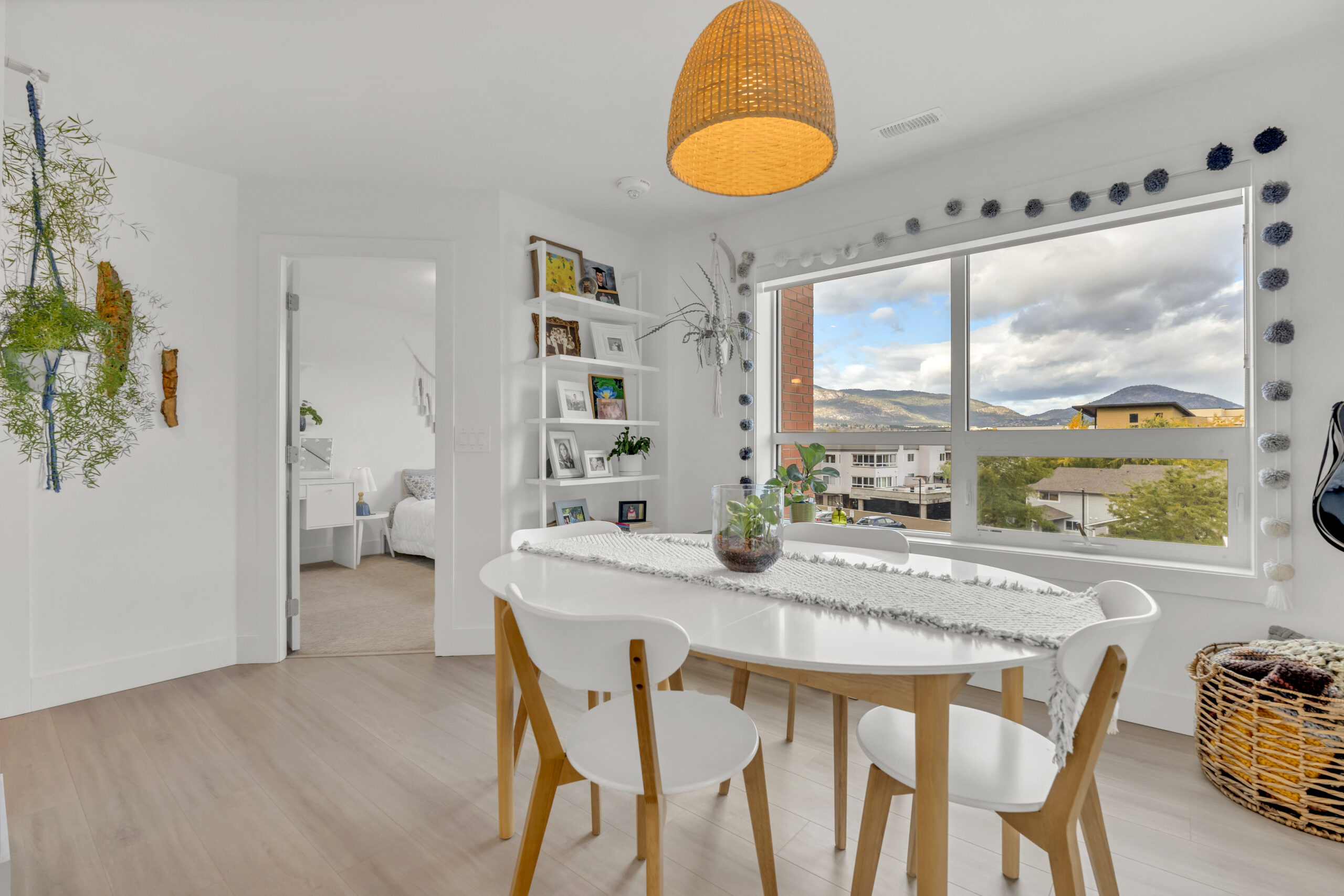 3362 Skaha Lake Road 401 Penticton V2A 6G4