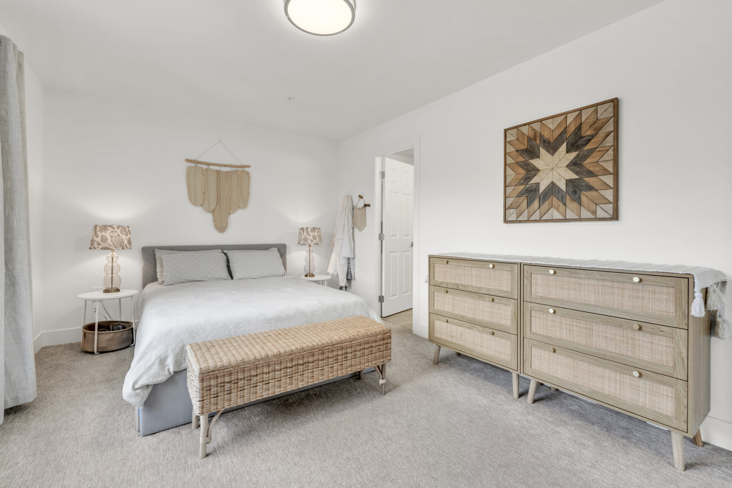 3362 Skaha Lake Road 401 Penticton V2A 6G4