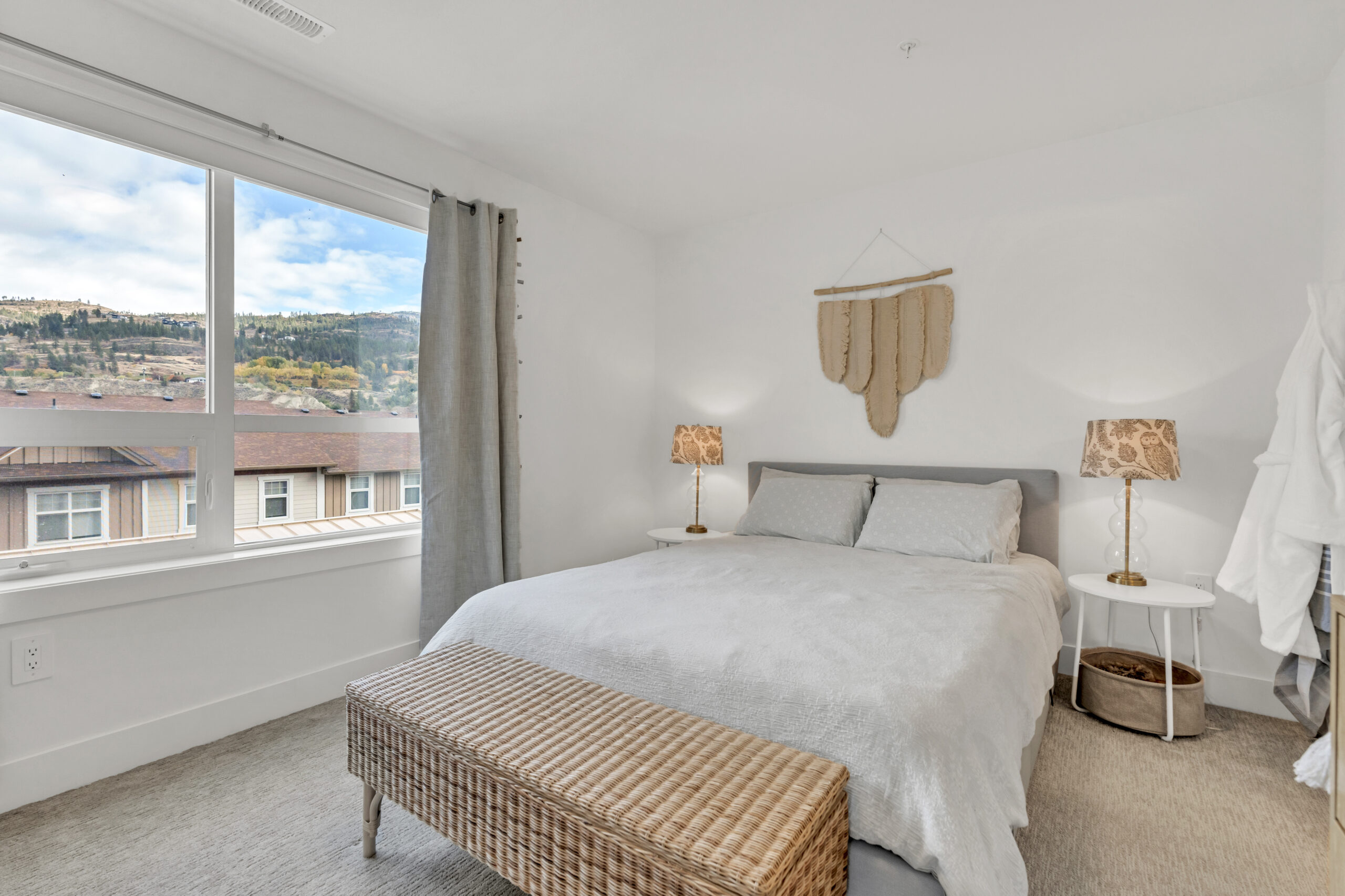 3362 Skaha Lake Road 401 Penticton V2A 6G4