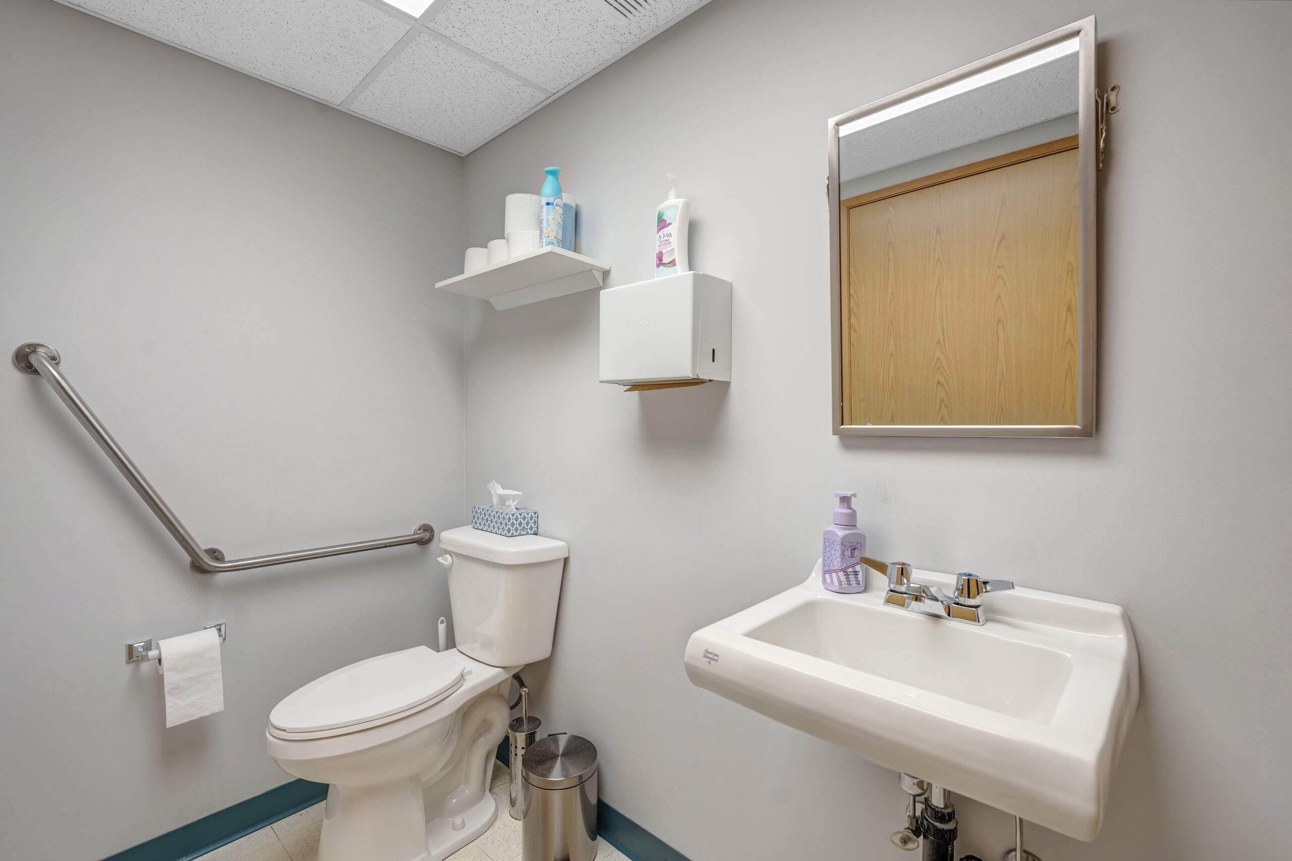 596 Martin Street Penticton V2A 5L4