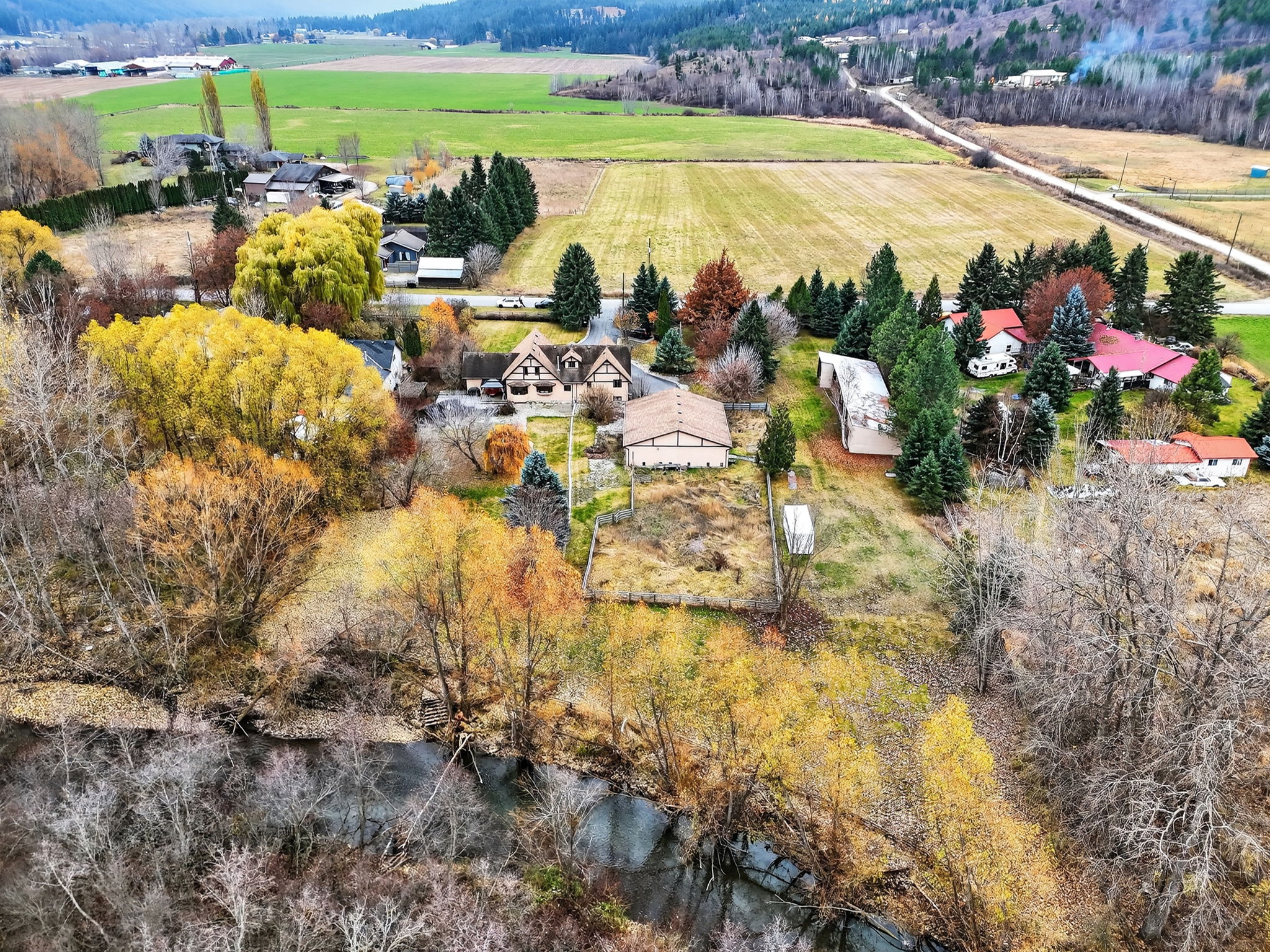 3194 Johnson Road Salmon Arm V1E 3E6