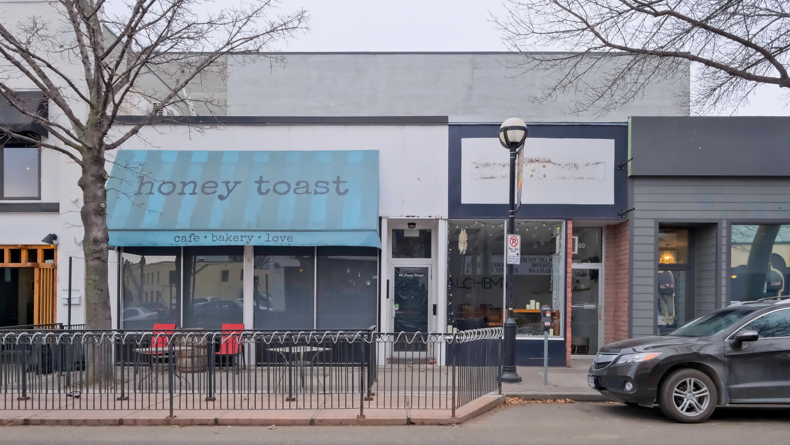 52 Front Street Penticton V2A 1H1