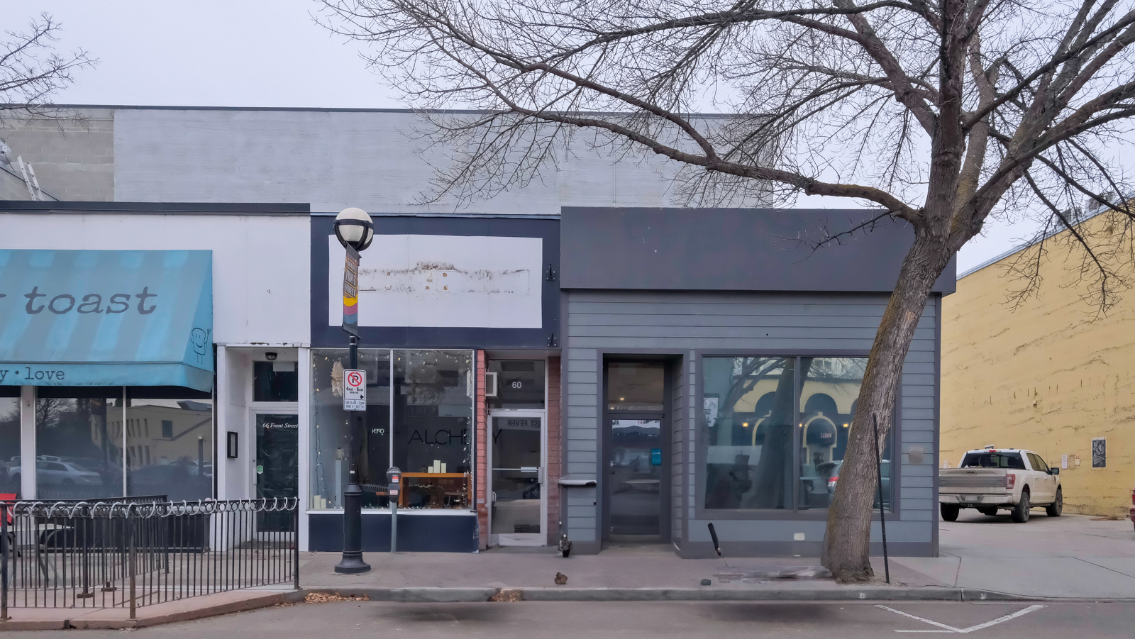 52 Front Street Penticton V2A 1H1