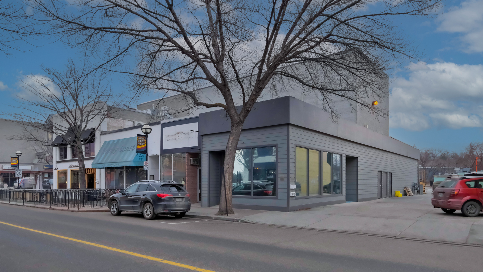 52 Front Street Penticton V2A 1H1