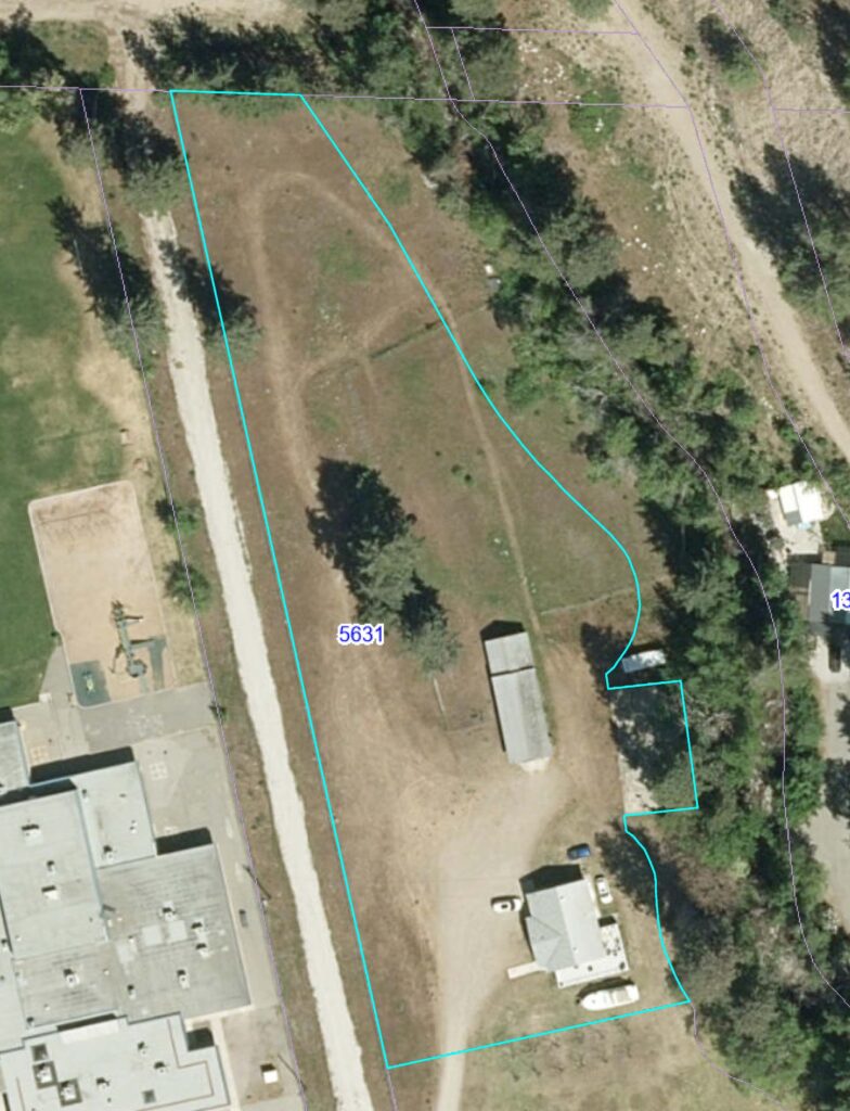 5631 Wild Goose Street Peachland V0H 1X5