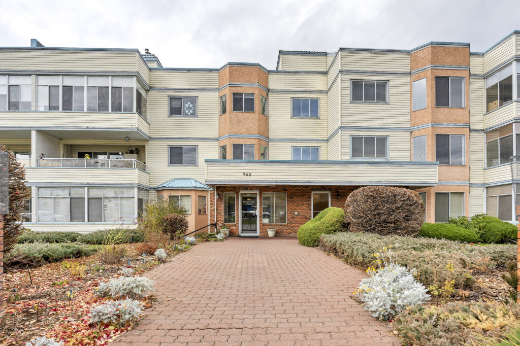 965 King Street 308 Penticton V2A 8J4