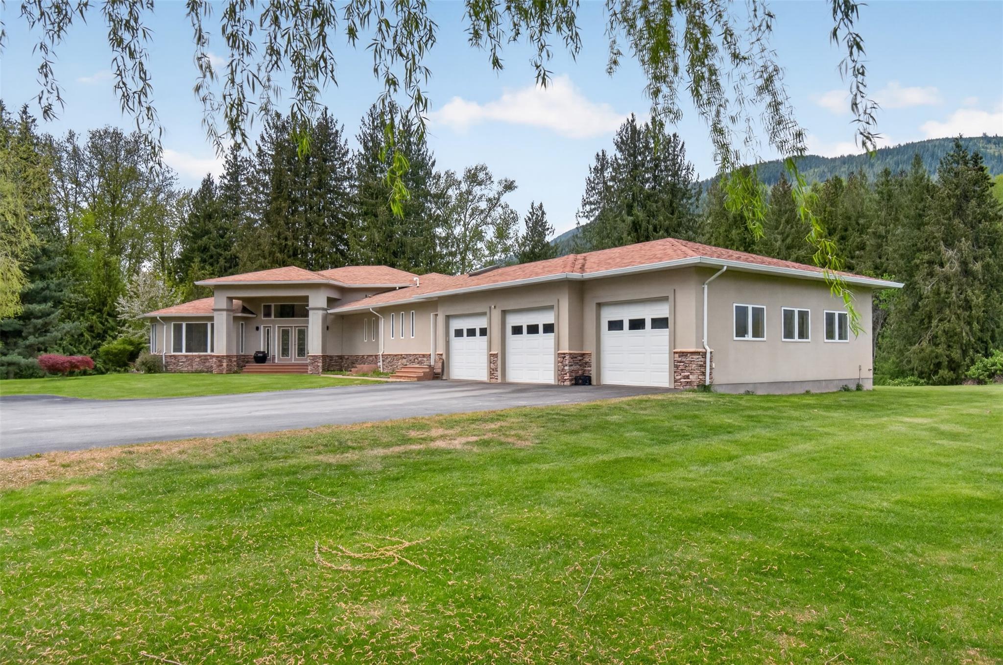 1200 Trans Canada Hwy Sicamous V0E 2V0