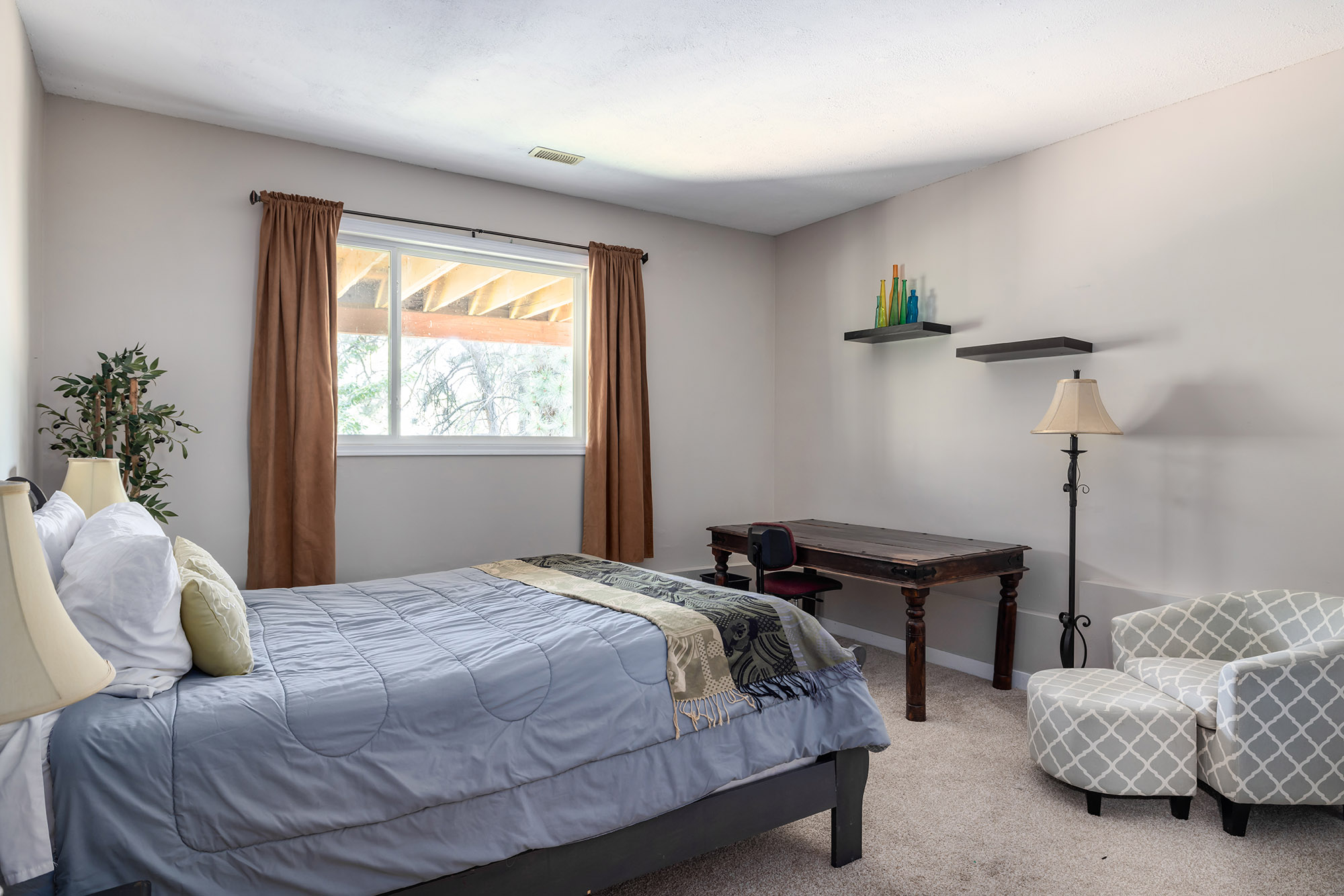 2172 Michelle Crescent West Kelowna V1Z 3B6