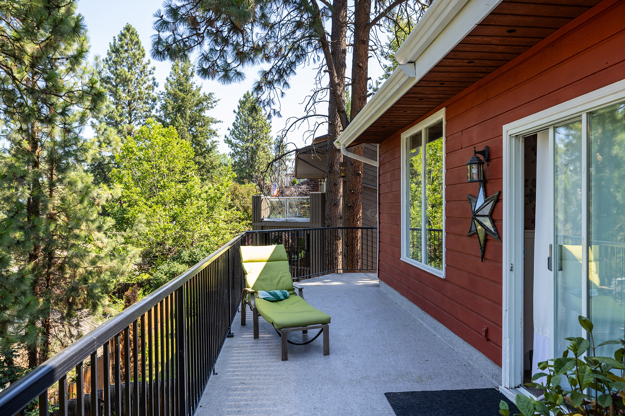 2172 Michelle Crescent West Kelowna V1Z 3B6