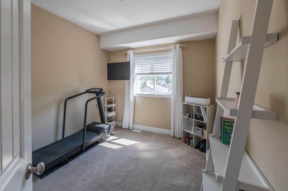 642 Van Horne Street 102 Penticton V2A 4L1