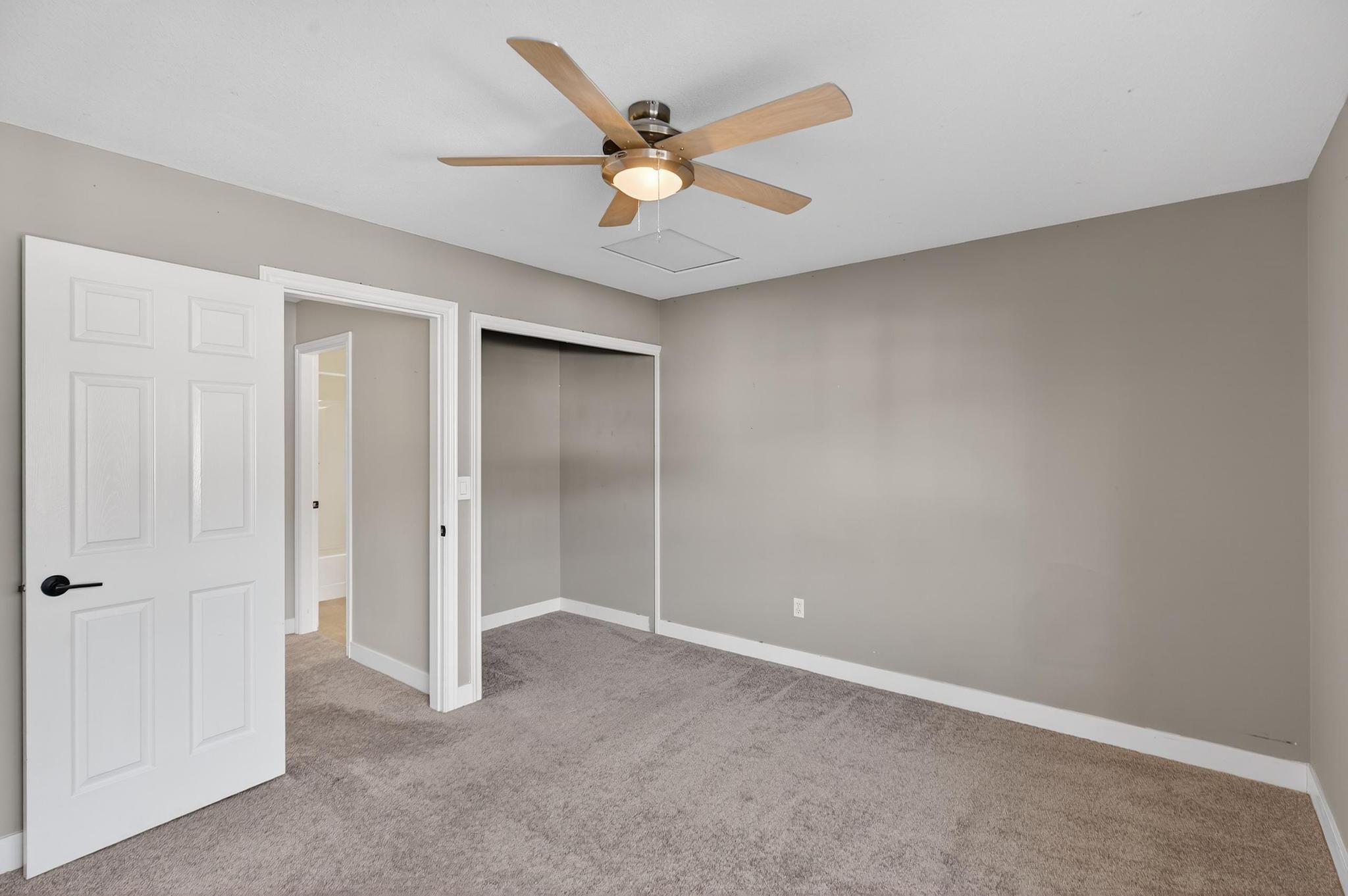 316 Whitman Road 31 Kelowna V1V 1Y9