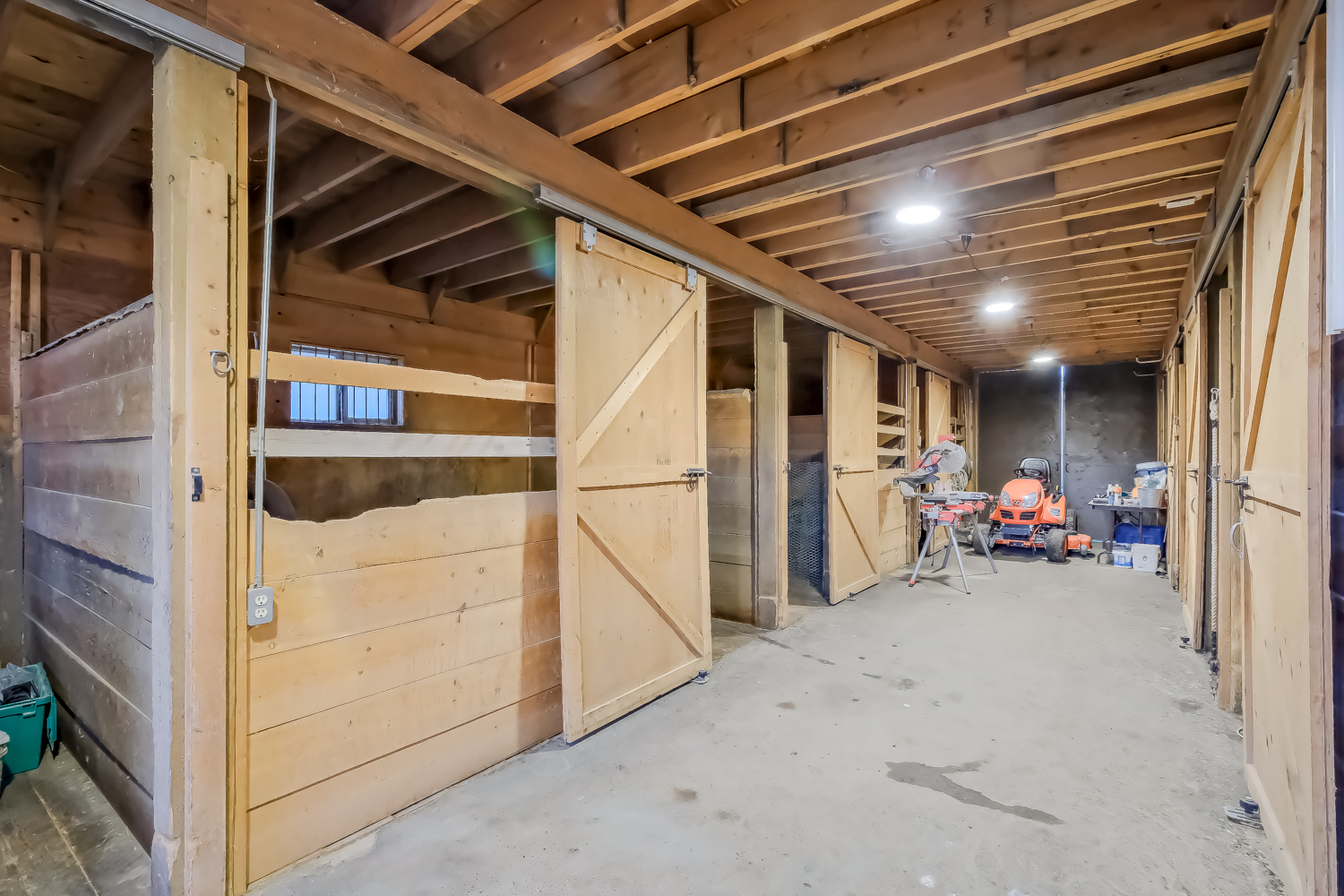 2241 Rojem Road Kelowna V1V 2G3