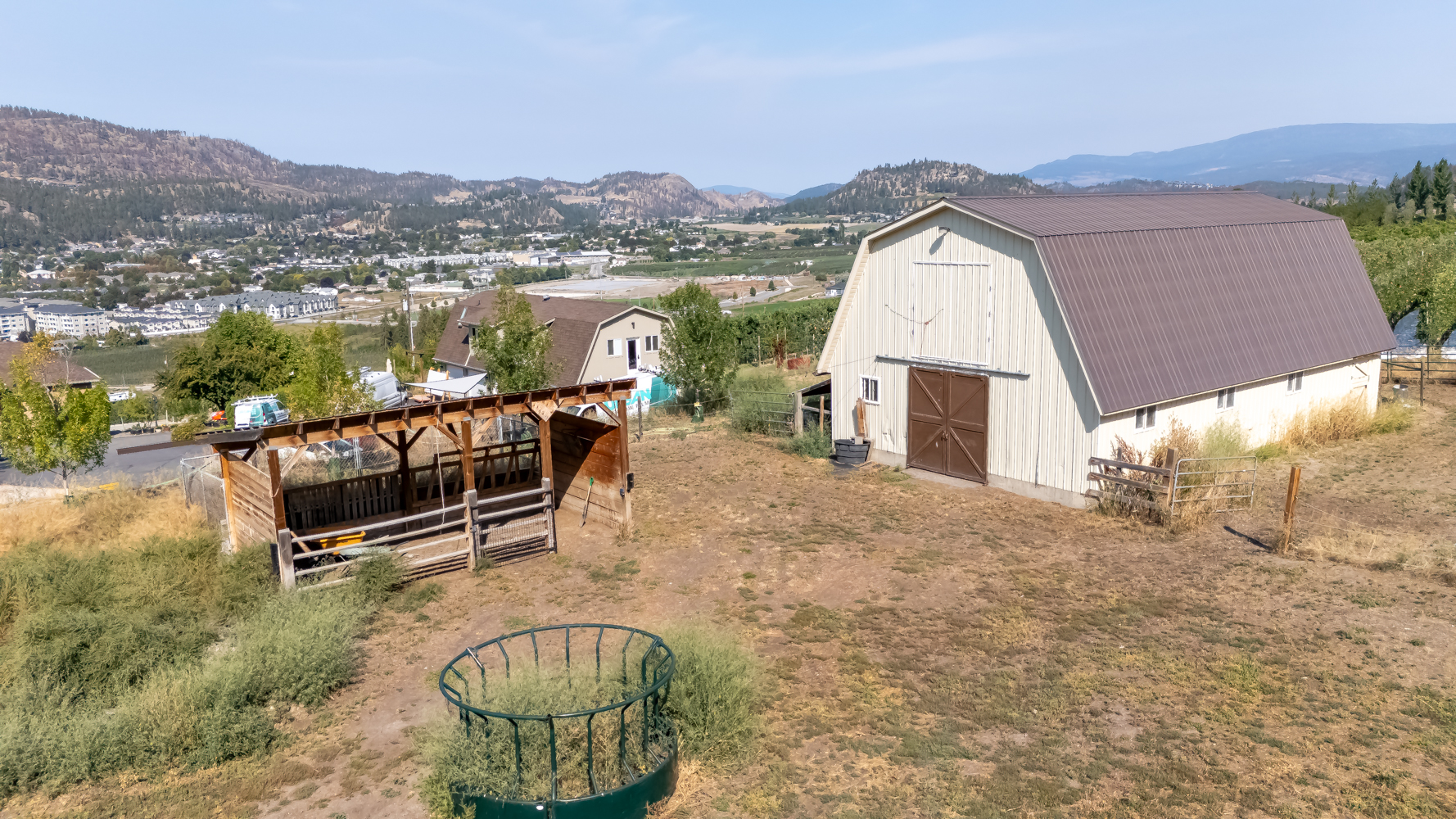 2241 Rojem Road Kelowna V1V 2G3