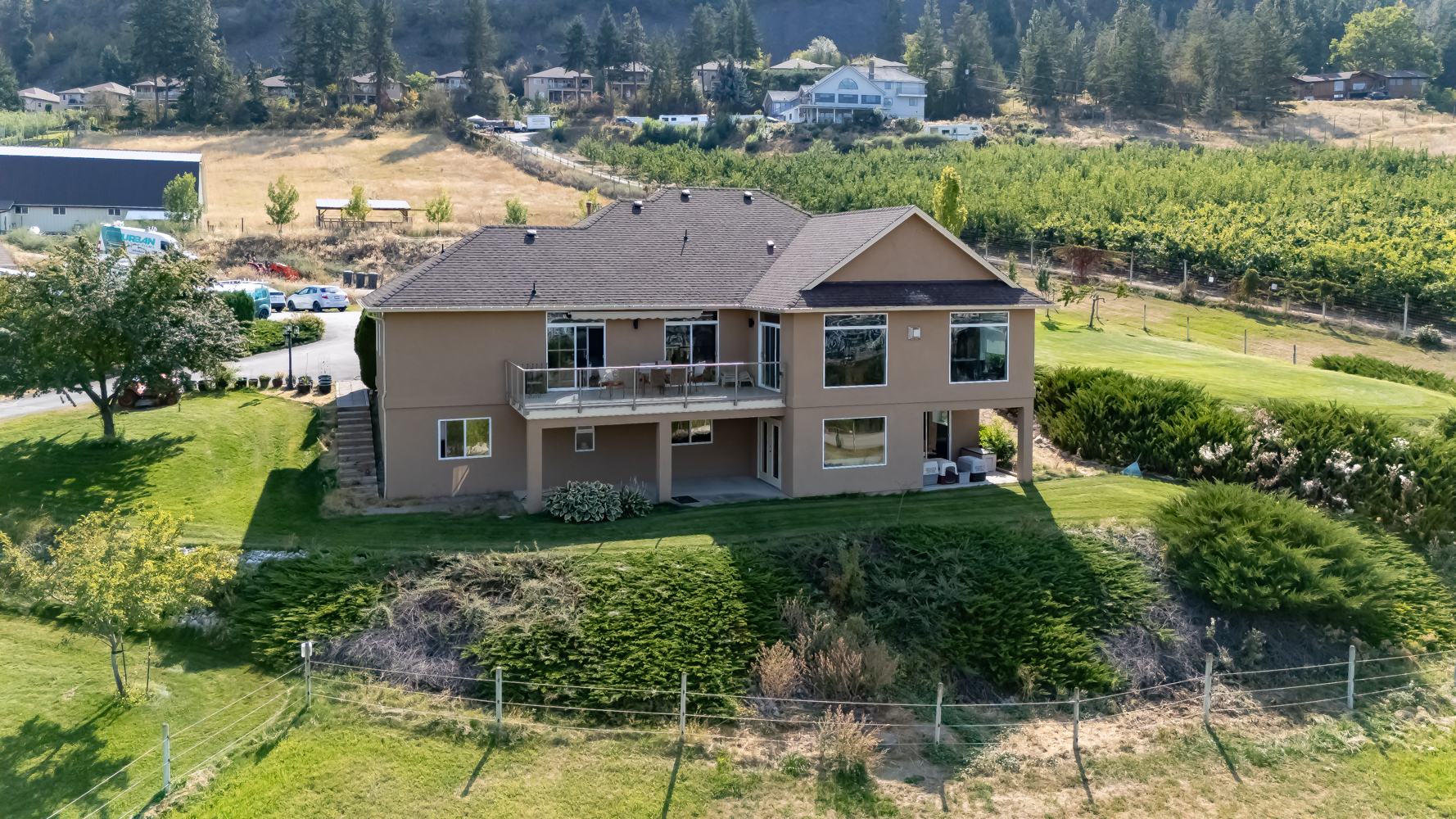 2241 Rojem Road Kelowna V1V 2G3