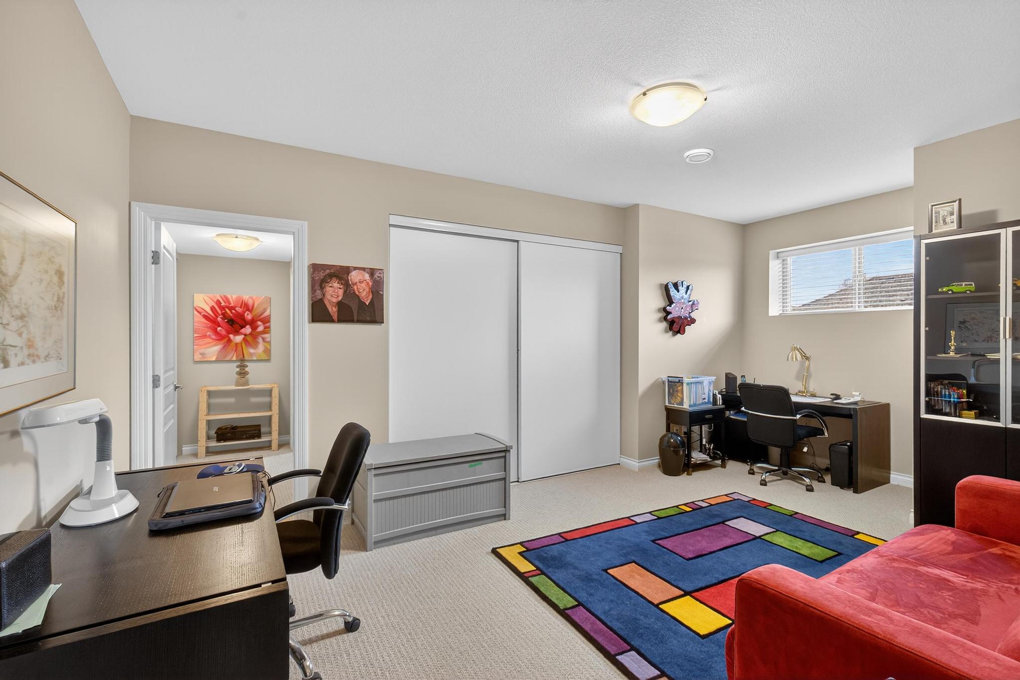 2455 Quail Ridge Boulevard 201 Kelowna V1V 2S8