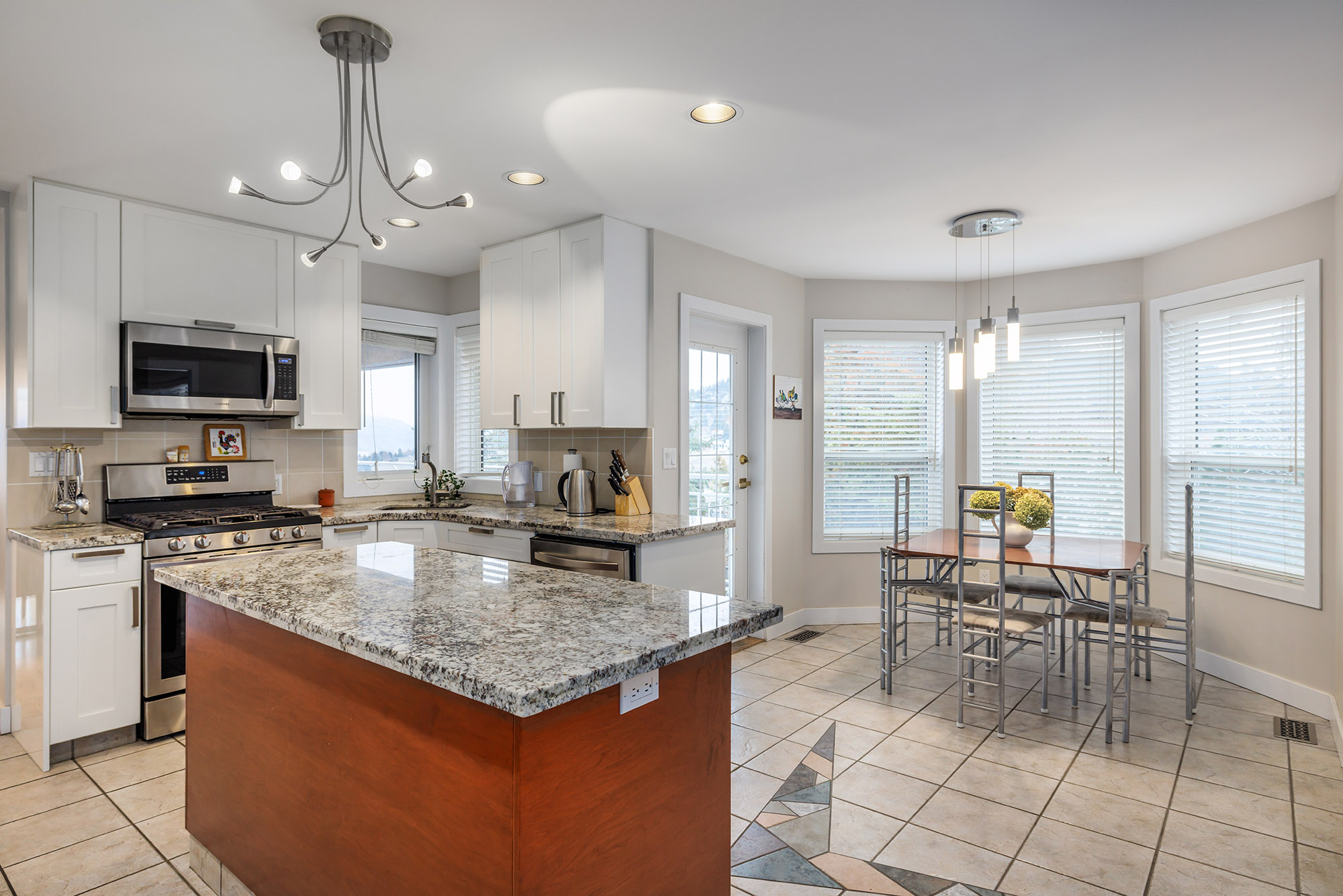 2761 Olalla Road West Kelowna V1Z 2B1