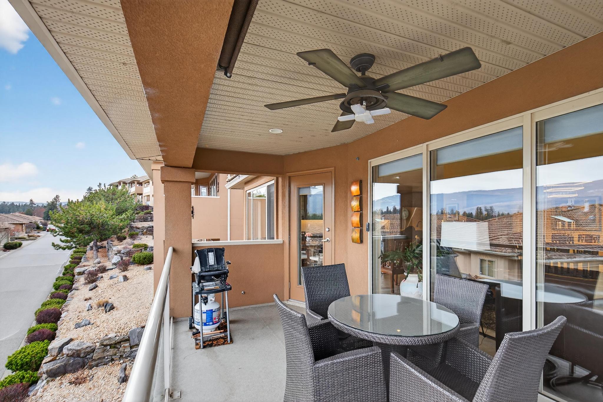 2455 Quail Ridge Boulevard 201 Kelowna V1V 2S8