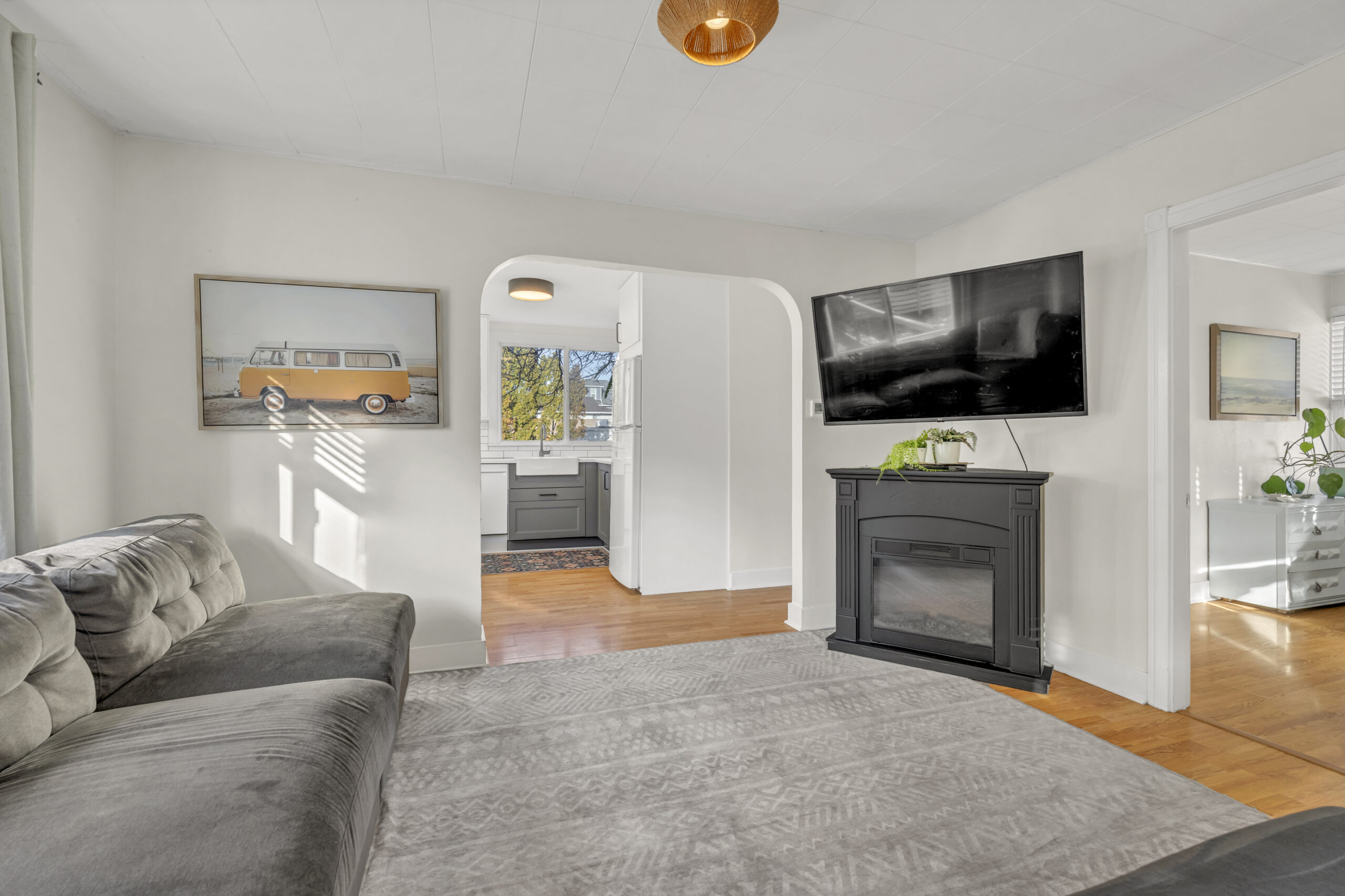 10120 Julia Street Summerland V0H 1Z5