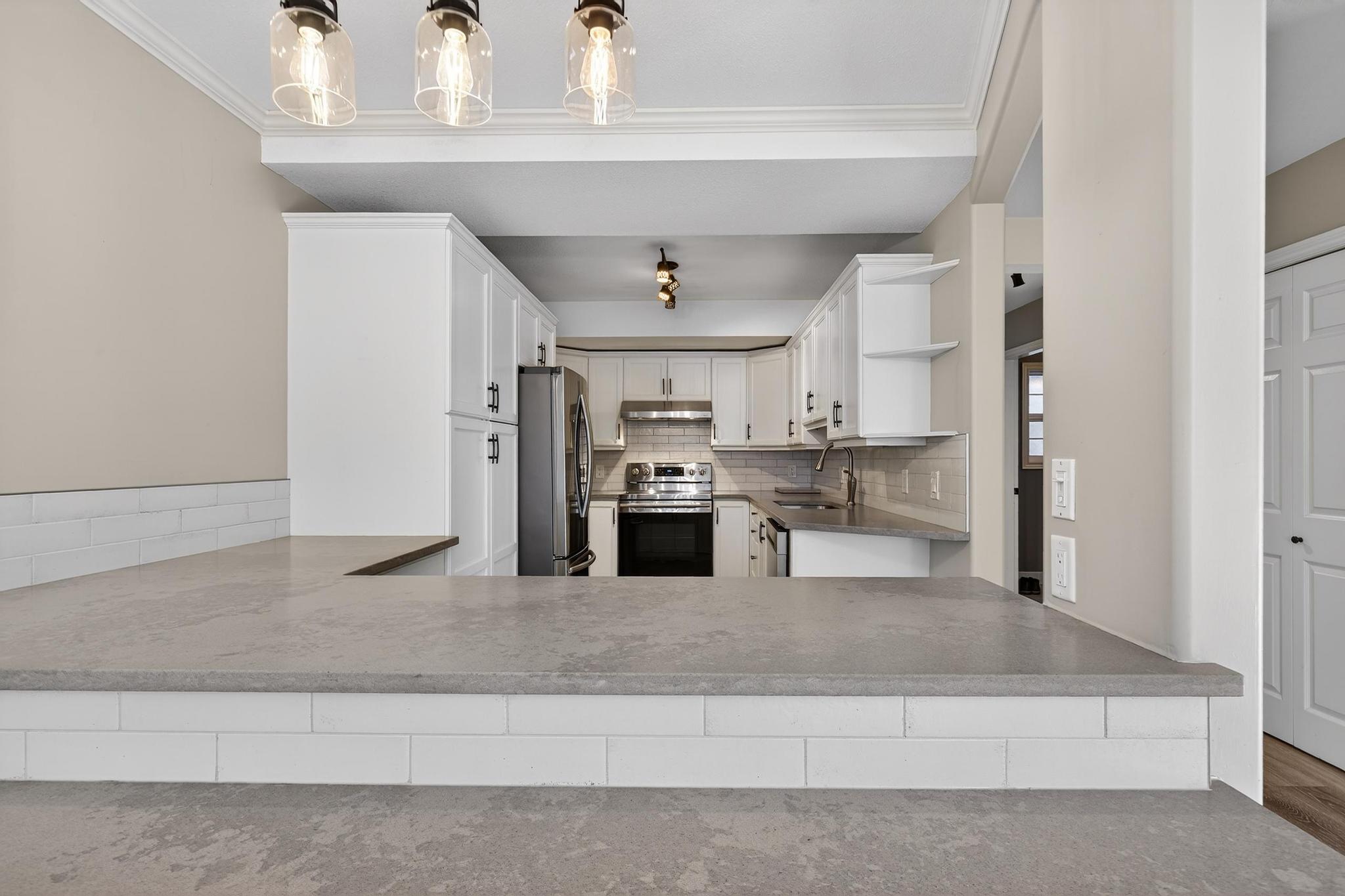 316 Whitman Road 31 Kelowna V1V 1Y9