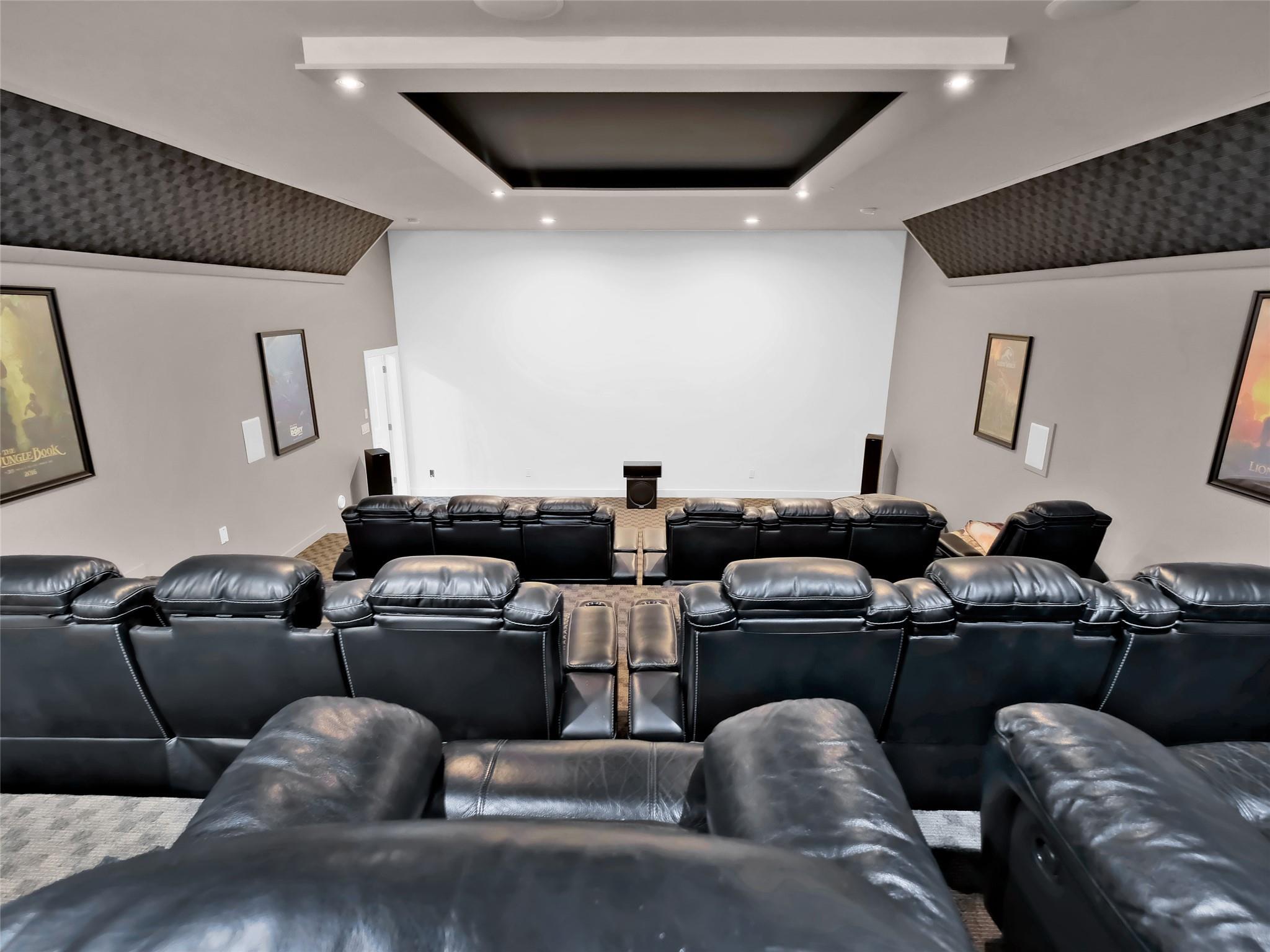 9801/9809 Gould Avenue Summerland V0H 1Z8