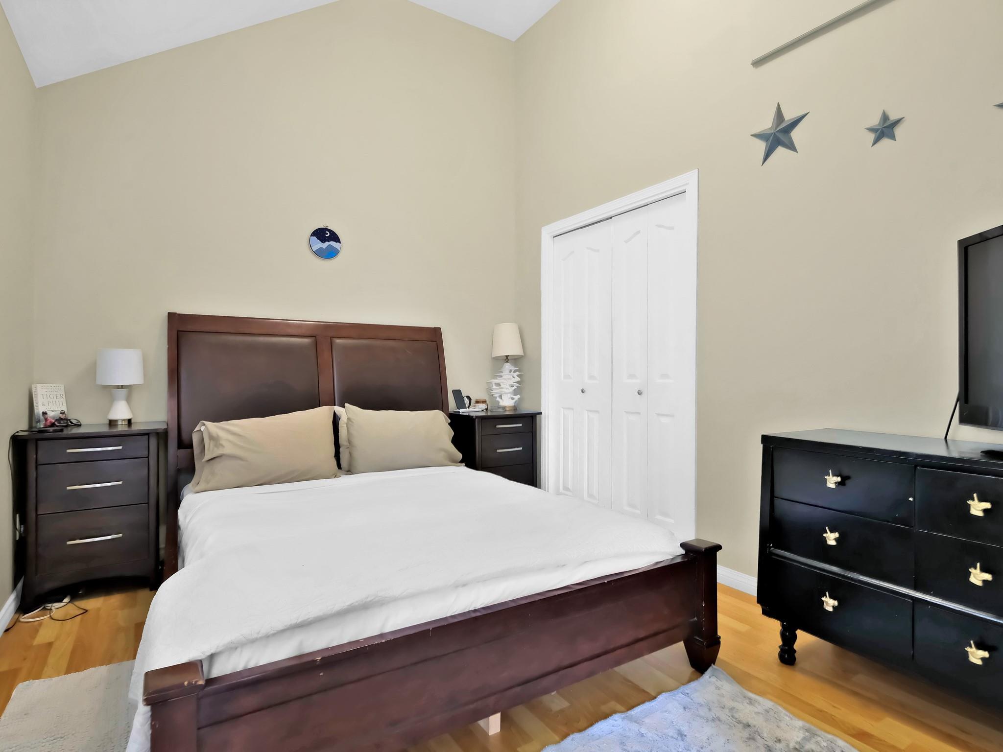 9801/9809 Gould Avenue Summerland V0H 1Z8