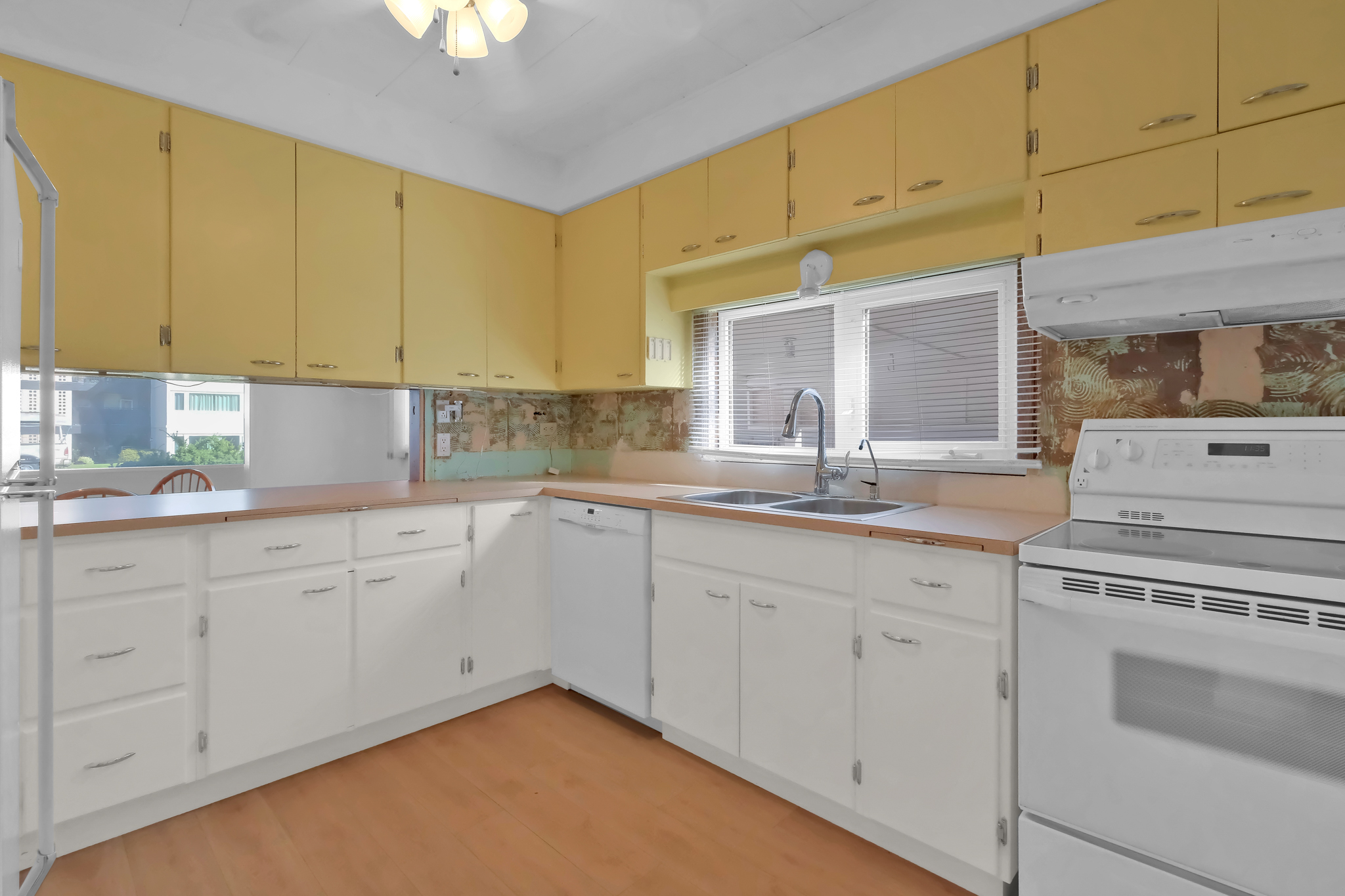 312 Scott Avenue Penticton V2A 2j8