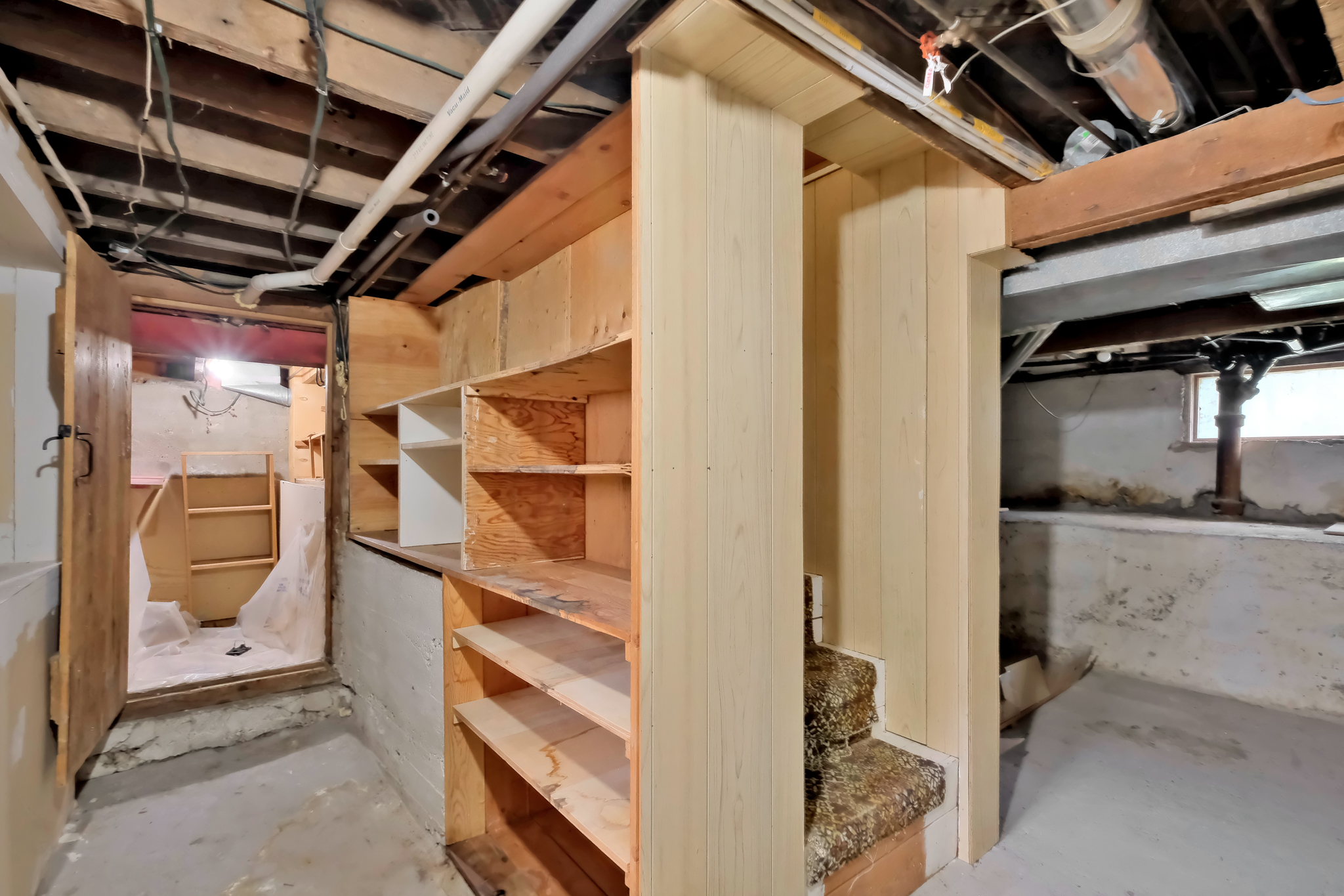 312 Scott Avenue Penticton V2A 2j8