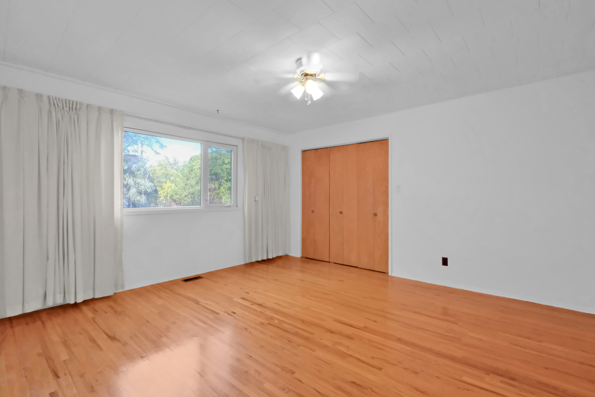 312 Scott Avenue Penticton V2A 2j8