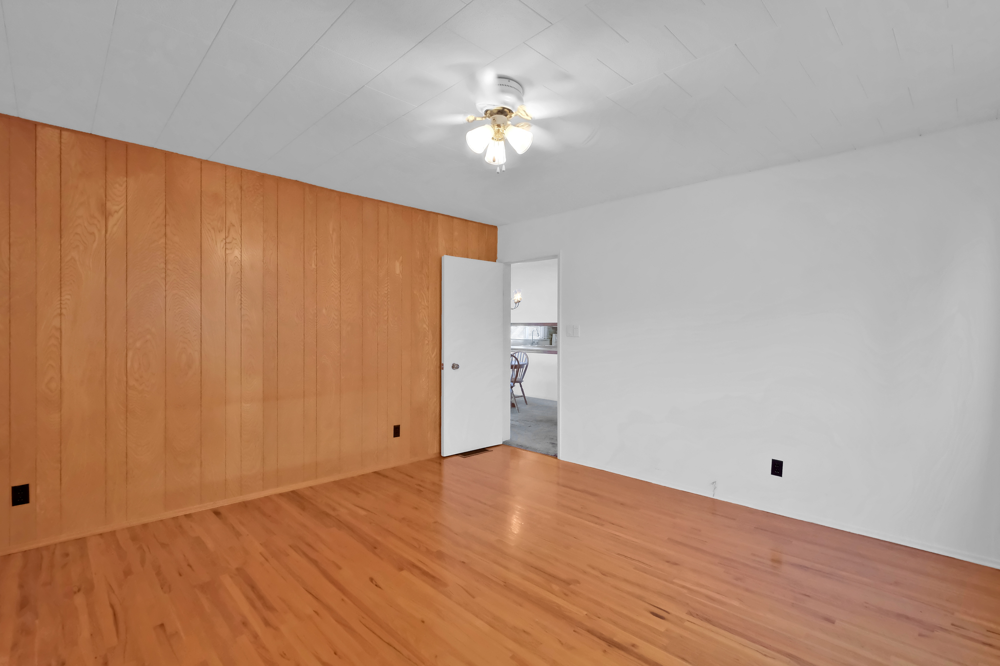 312 Scott Avenue Penticton V2A 2j8