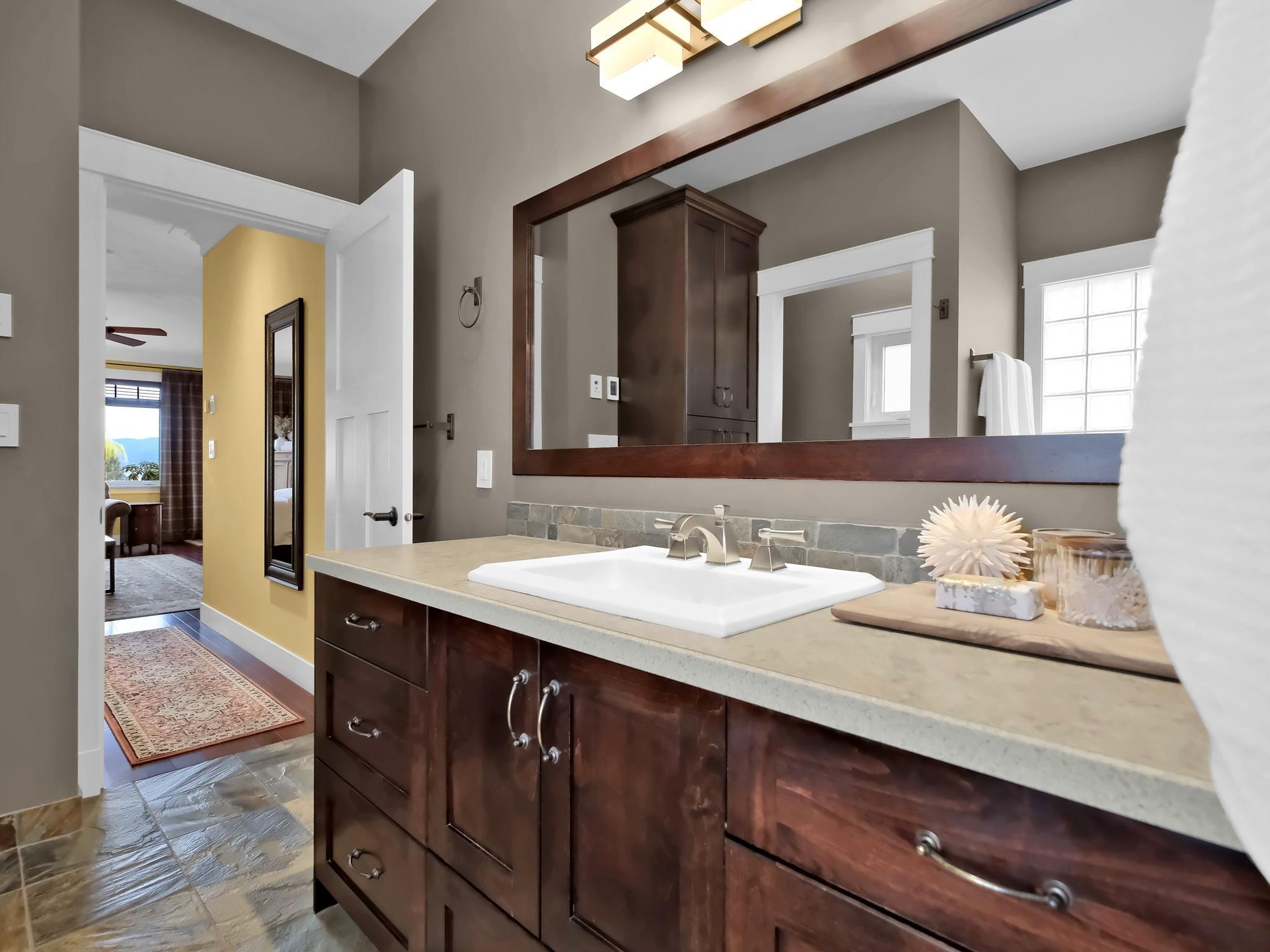 162 Vancouver Place Penticton V2A 1A7