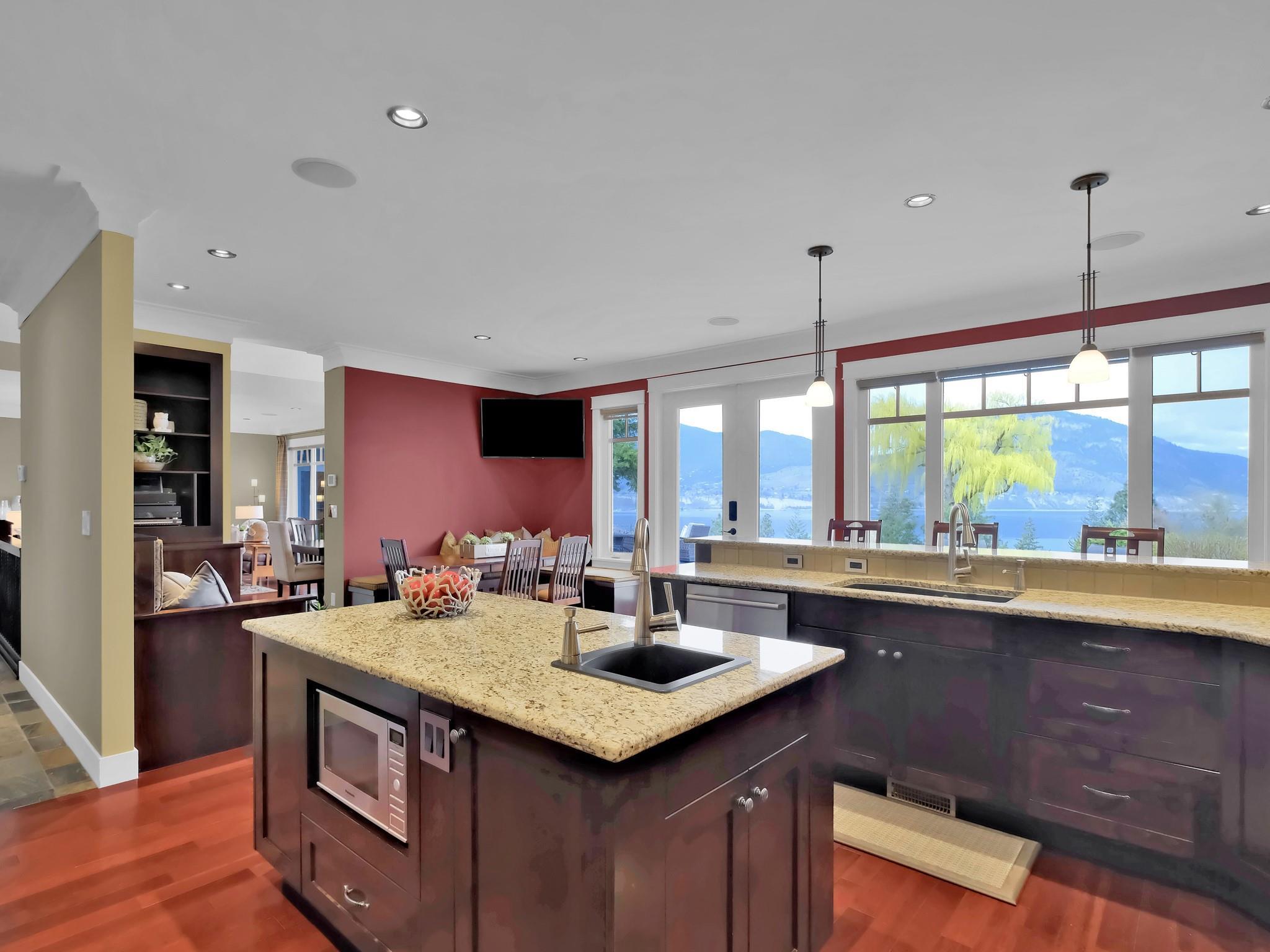 162 Vancouver Place Penticton V2A 1A7