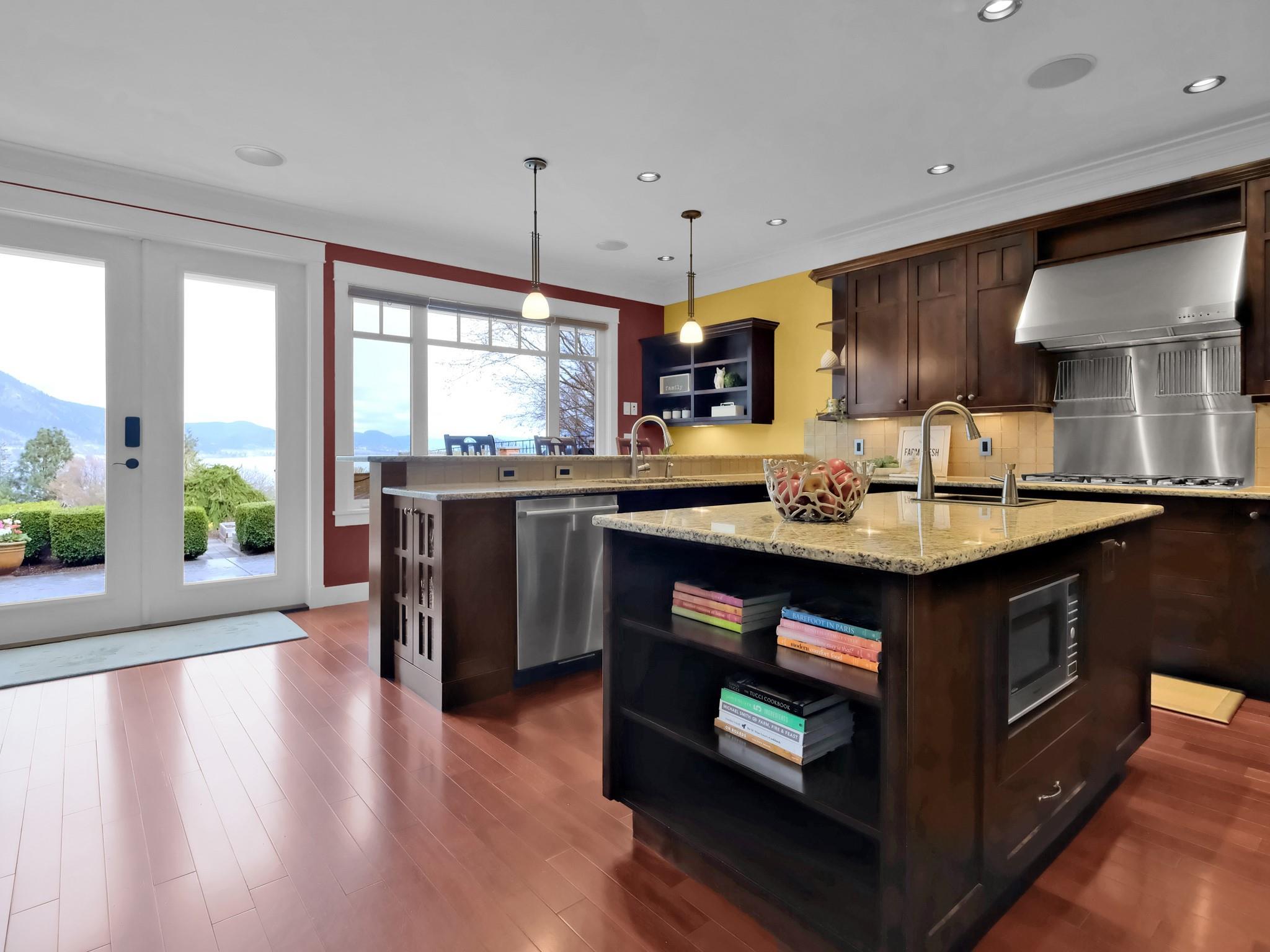 162 Vancouver Place Penticton V2A 1A7