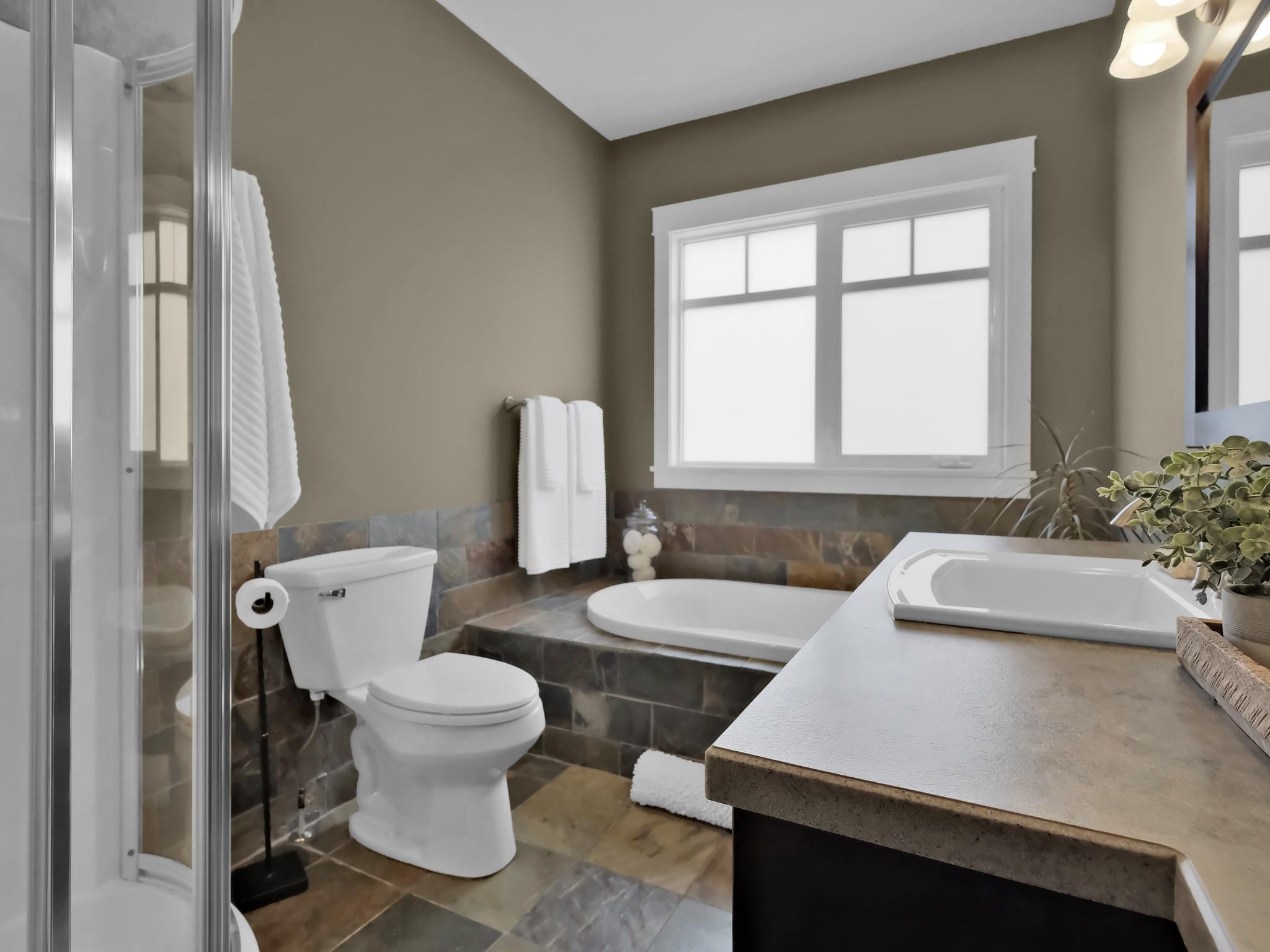 162 Vancouver Place Penticton V2A 1A7