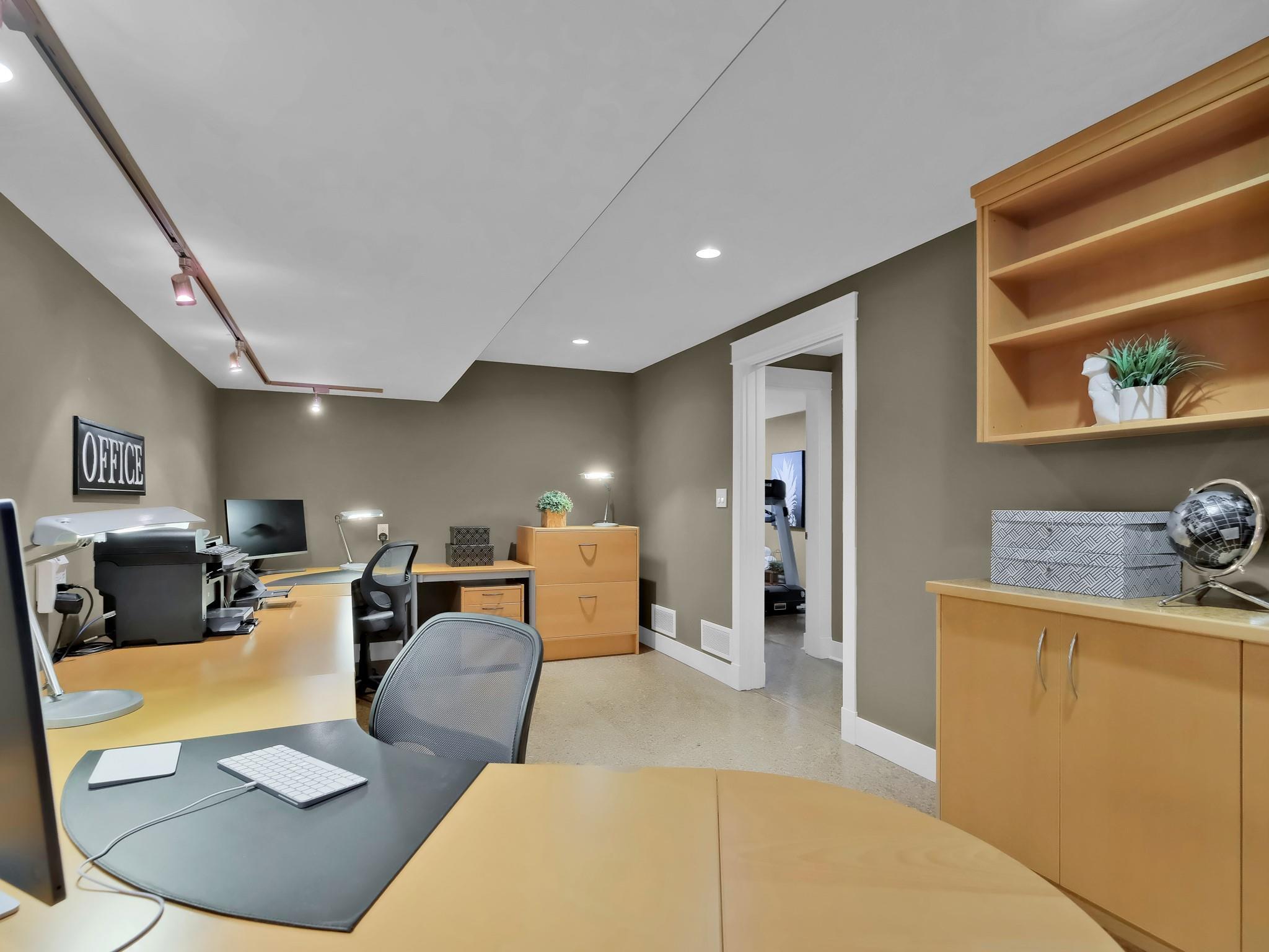162 Vancouver Place Penticton V2A 1A7