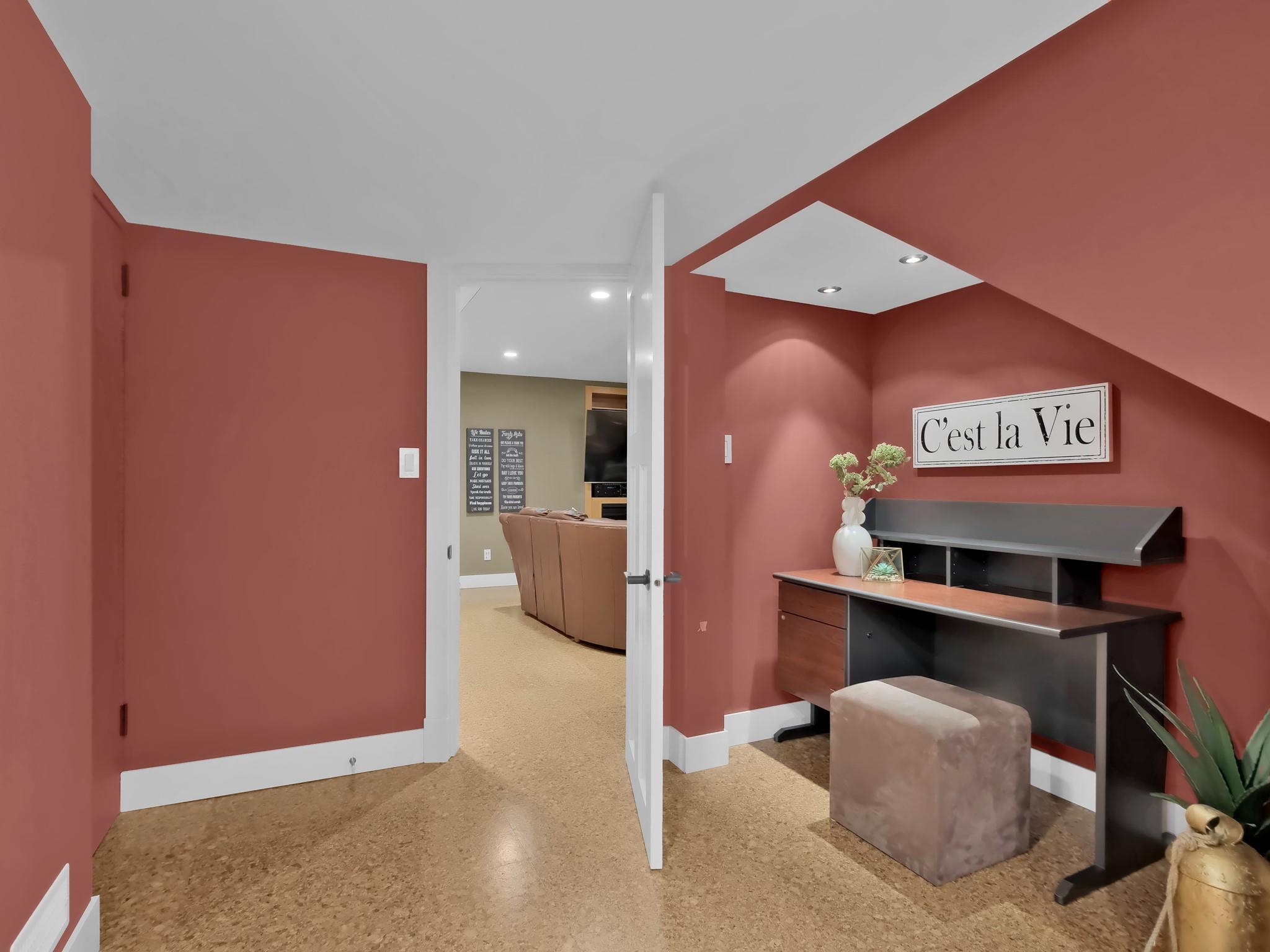 162 Vancouver Place Penticton V2A 1A7