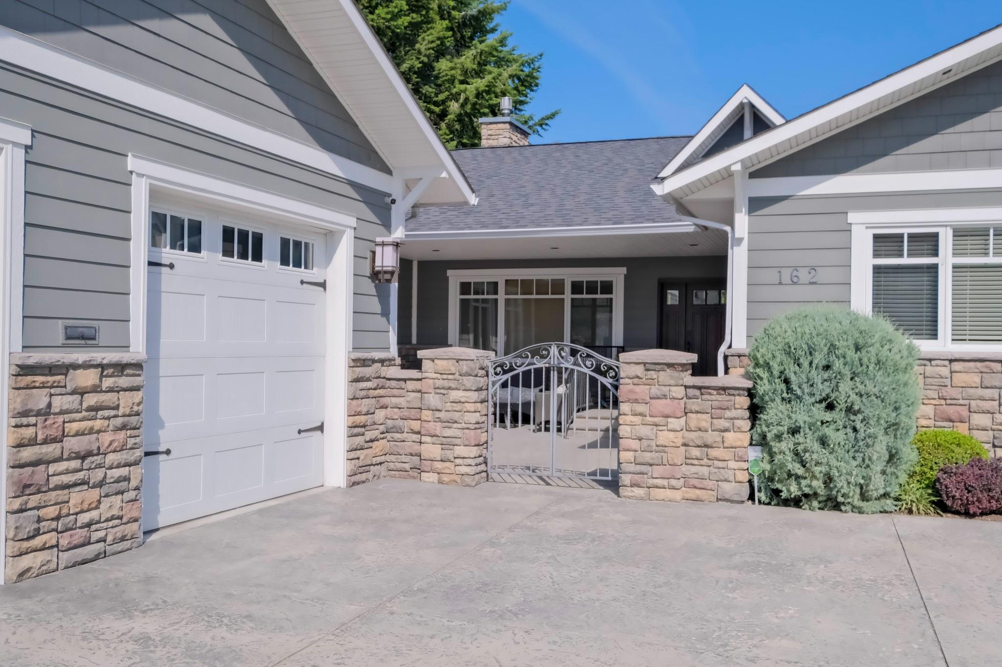162 Vancouver Place Penticton V2A 1A7