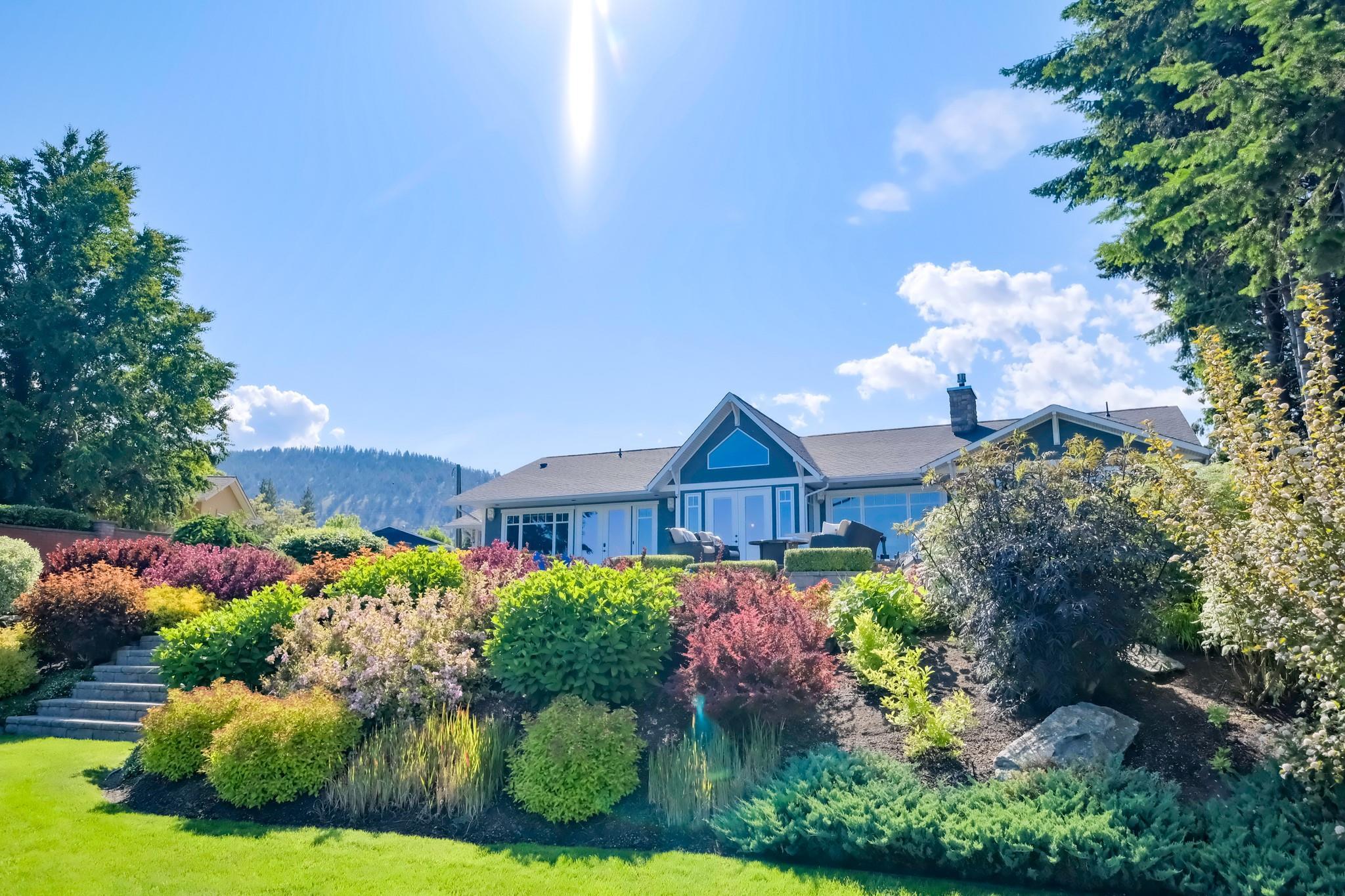 162 Vancouver Place Penticton V2A 1A7