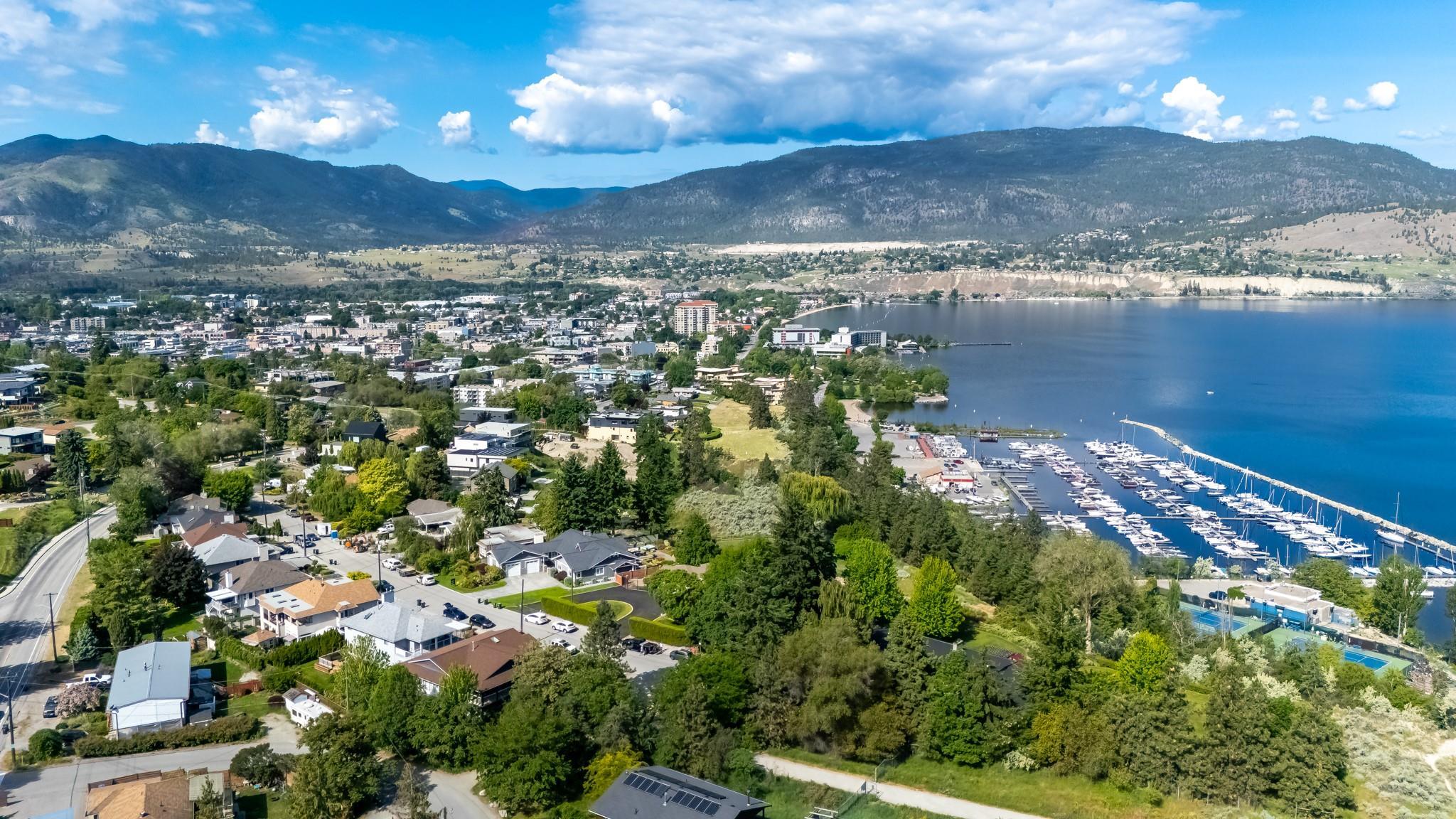 162 Vancouver Place Penticton V2A 1A7