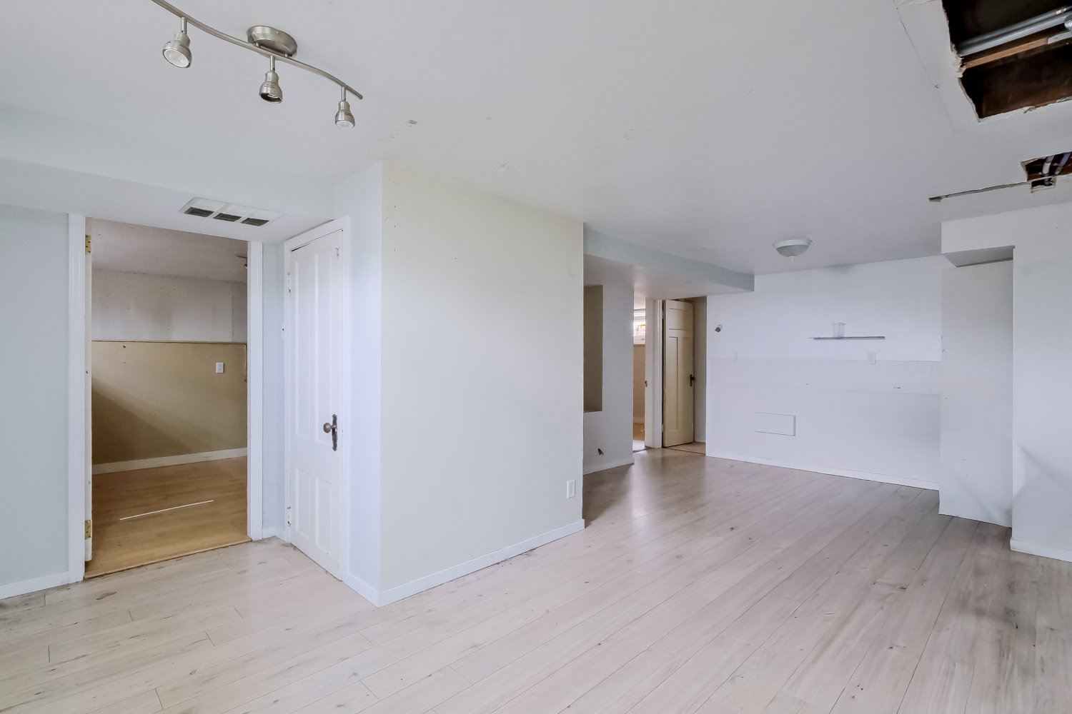 13218 Kelly Avenue Summerland V0H 1Z0