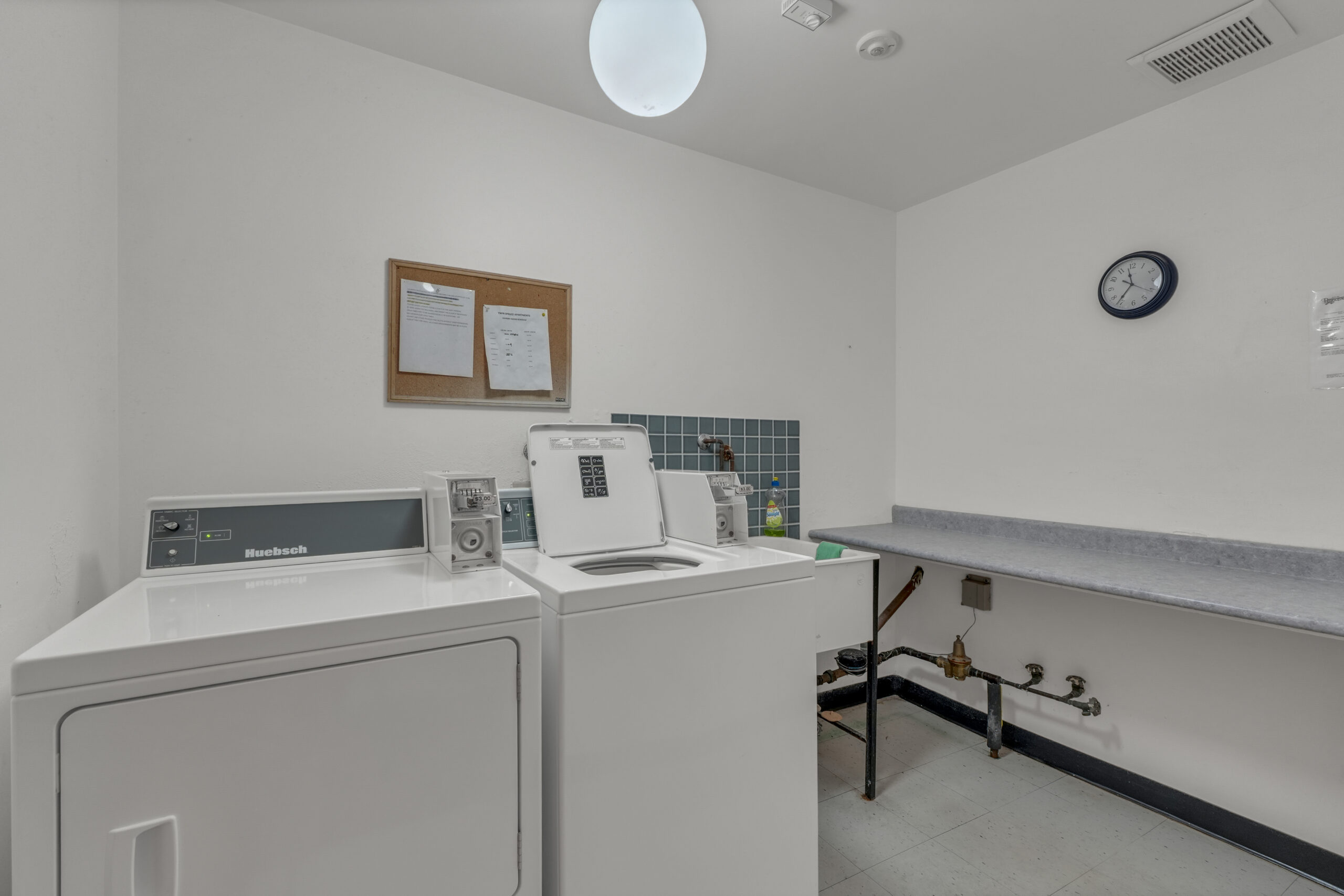 328 Nanaimo Avenue W Penticton V2A 1N7